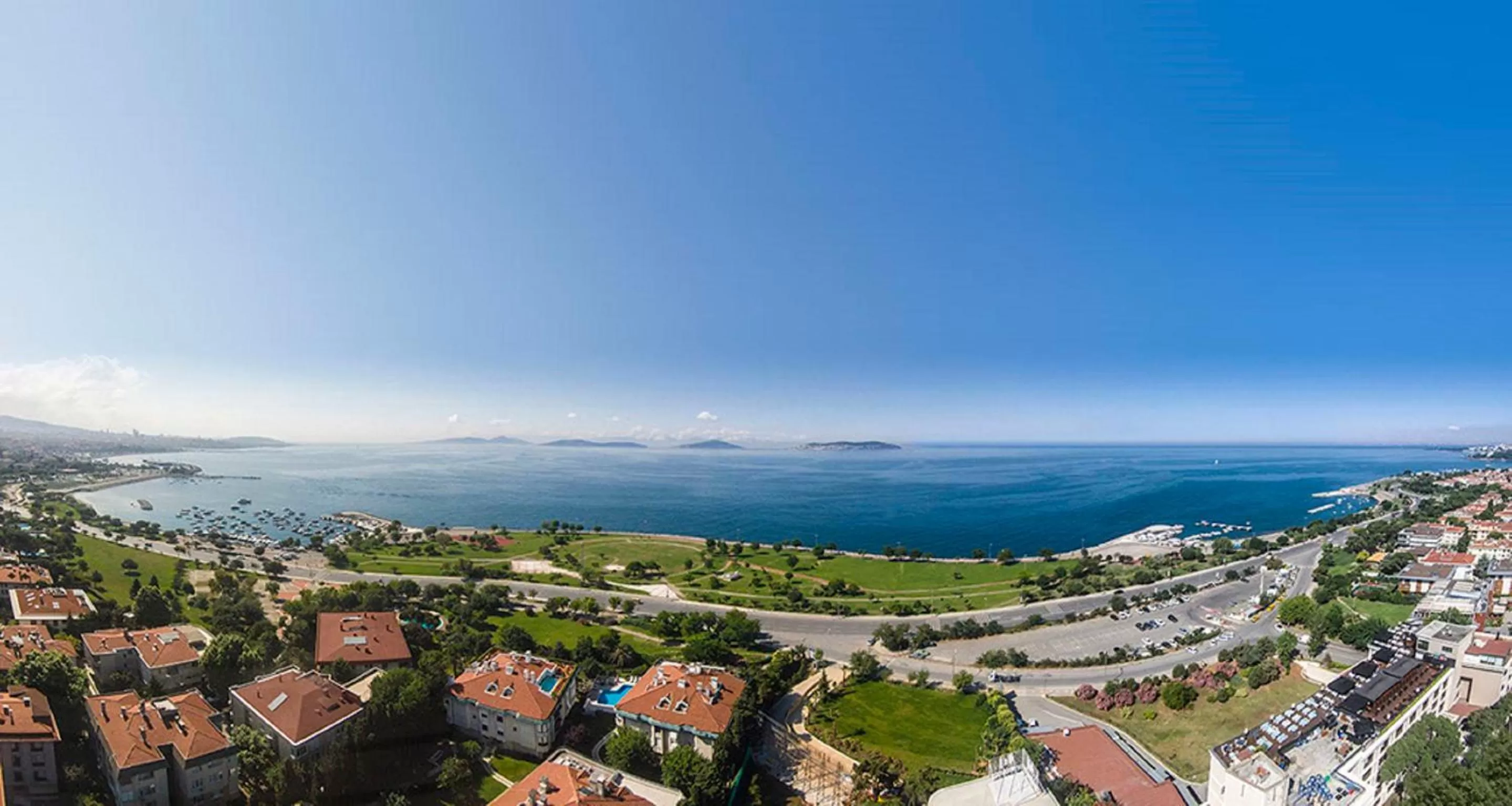 Day in Hotel Suadiye