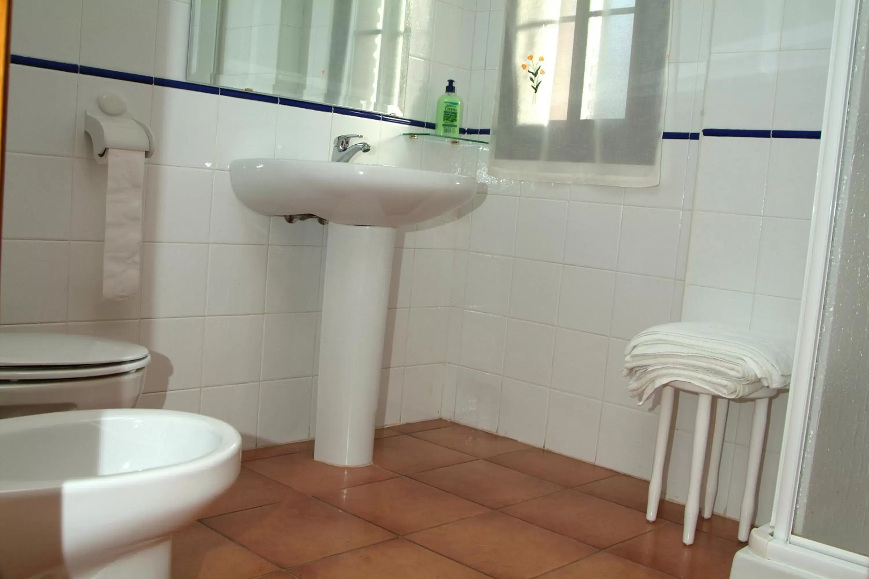 Bathroom in Hotel Casa Marchena