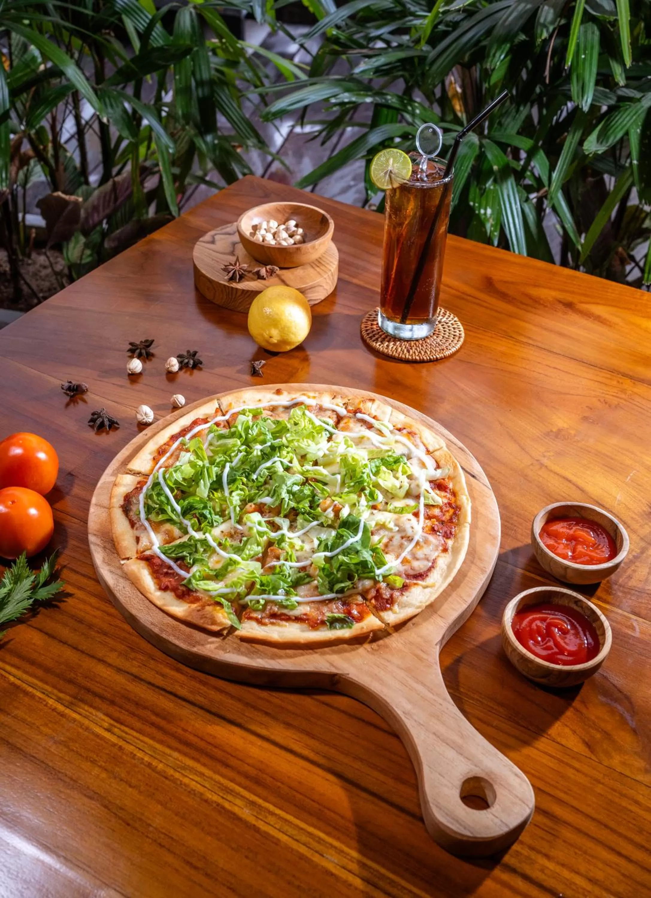 Restaurant/places to eat in Crystalkuta Hotel - Bali