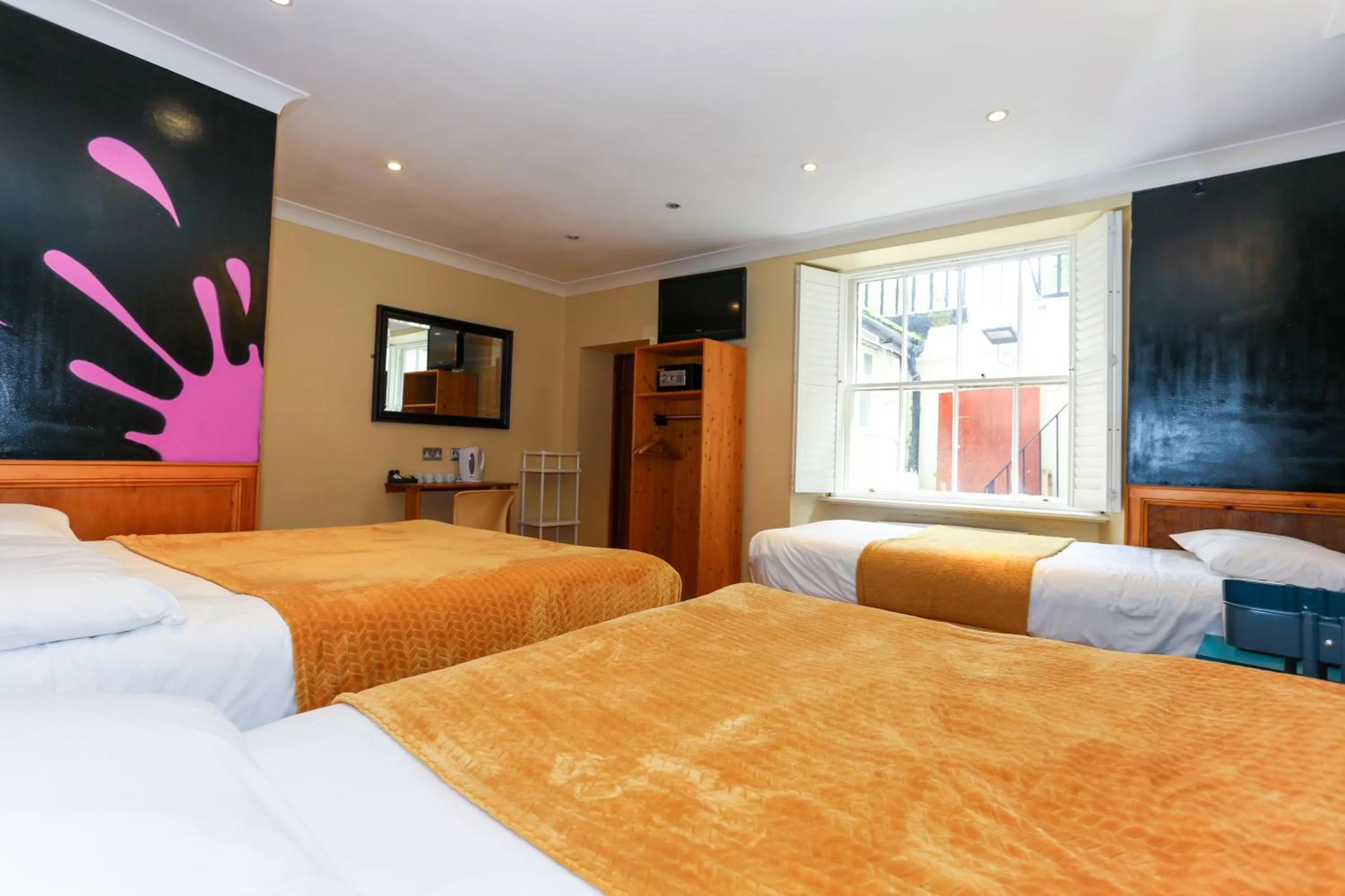 Bedroom, Bed in KX Rooms Kings Cross