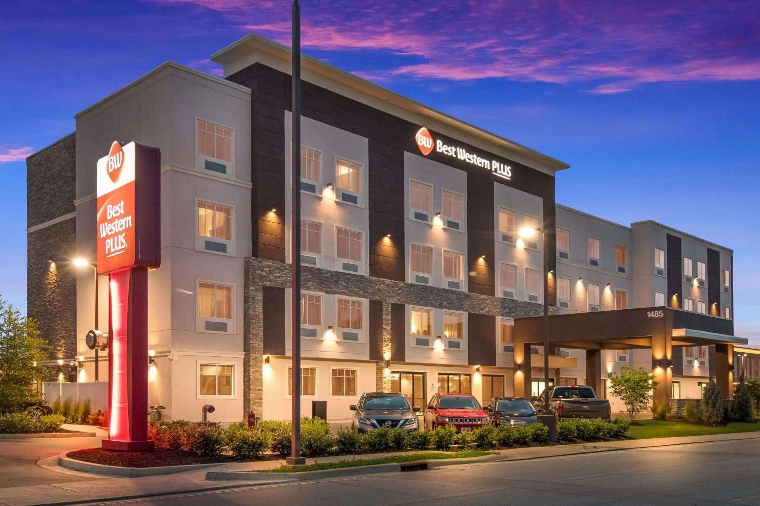 Property Building in Best Western Plus Louisville North