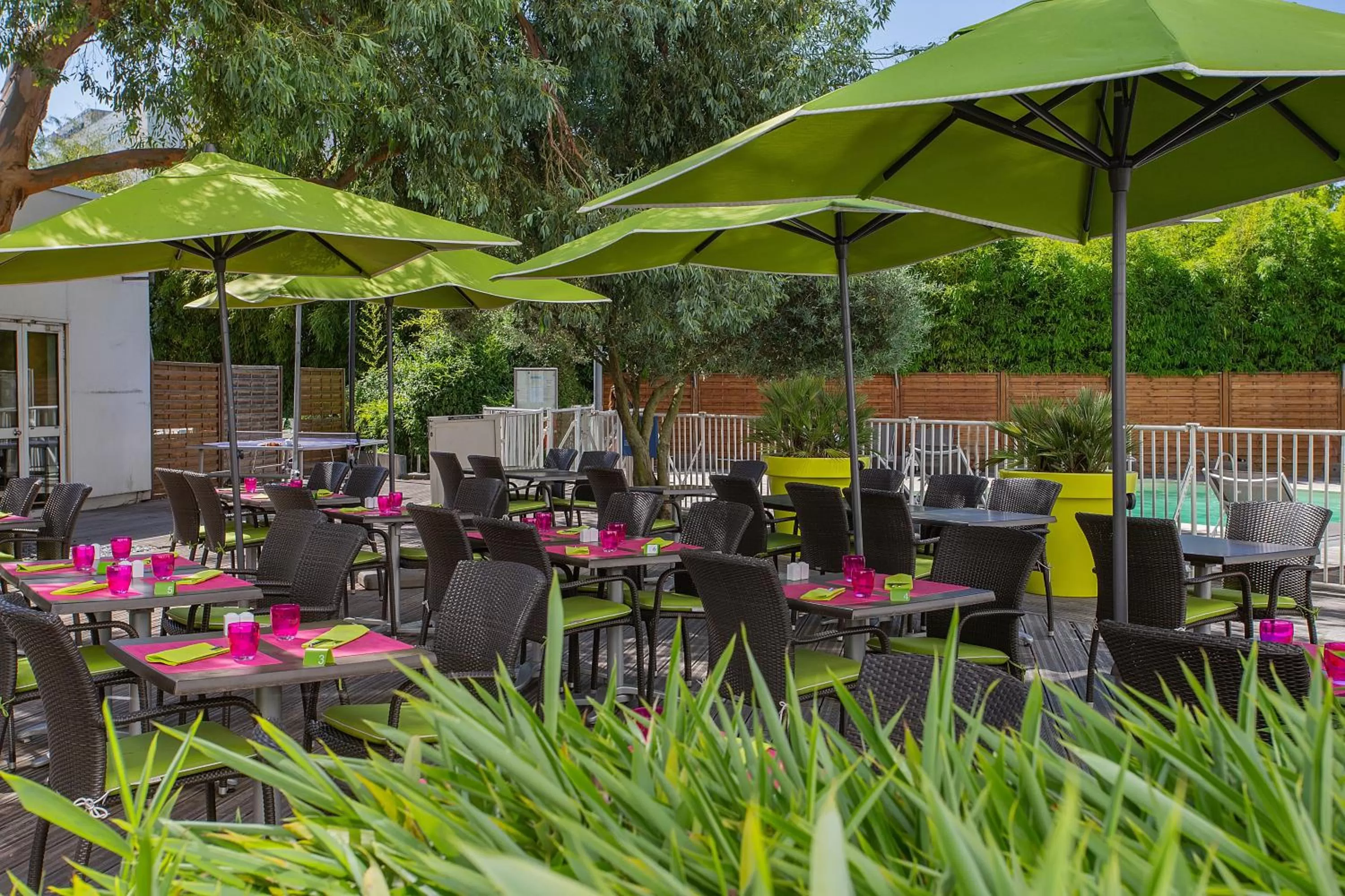 Patio in Novotel Paris Orly Rungis Aéroport