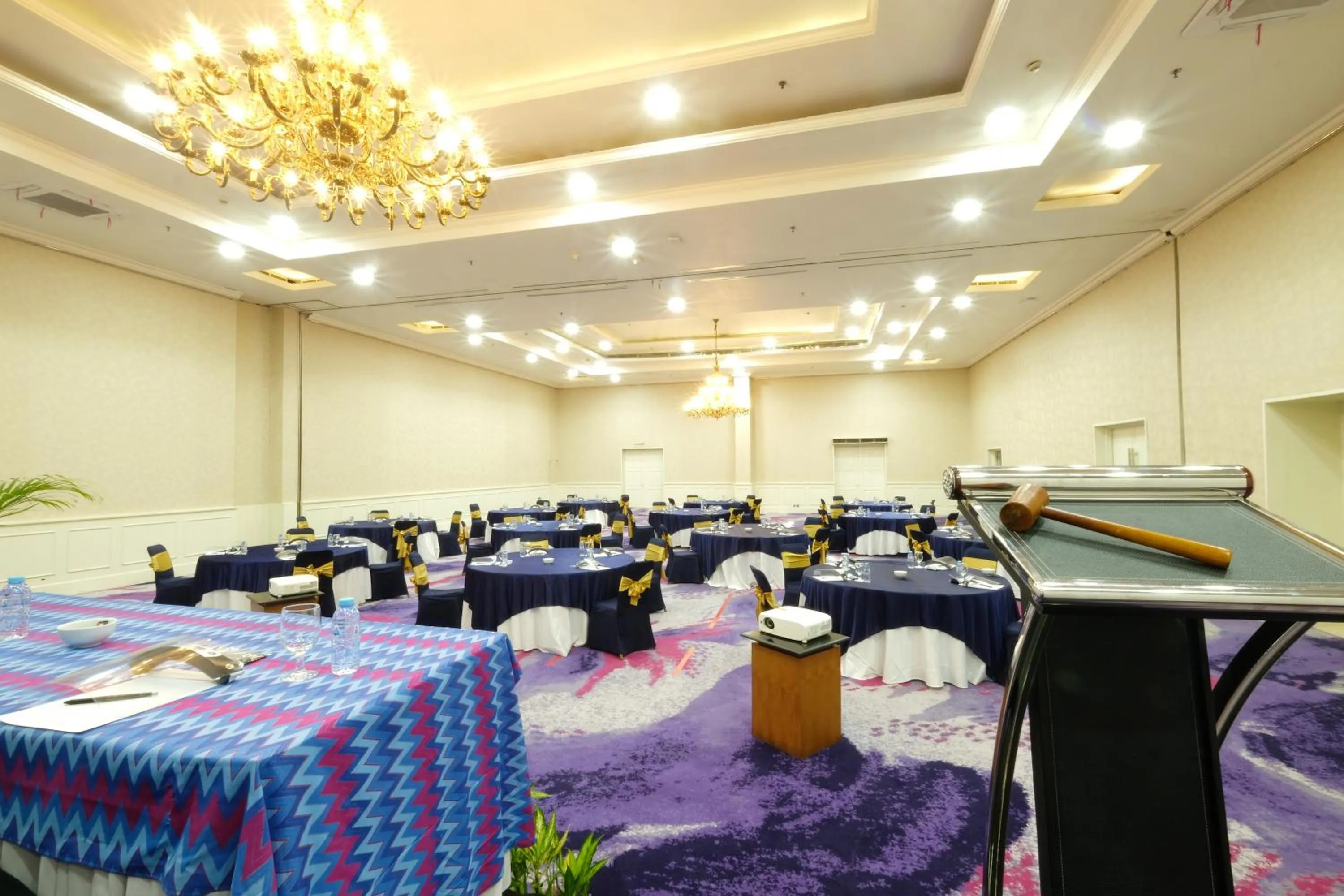 Banquet/Function facilities in Aryaduta Makassar