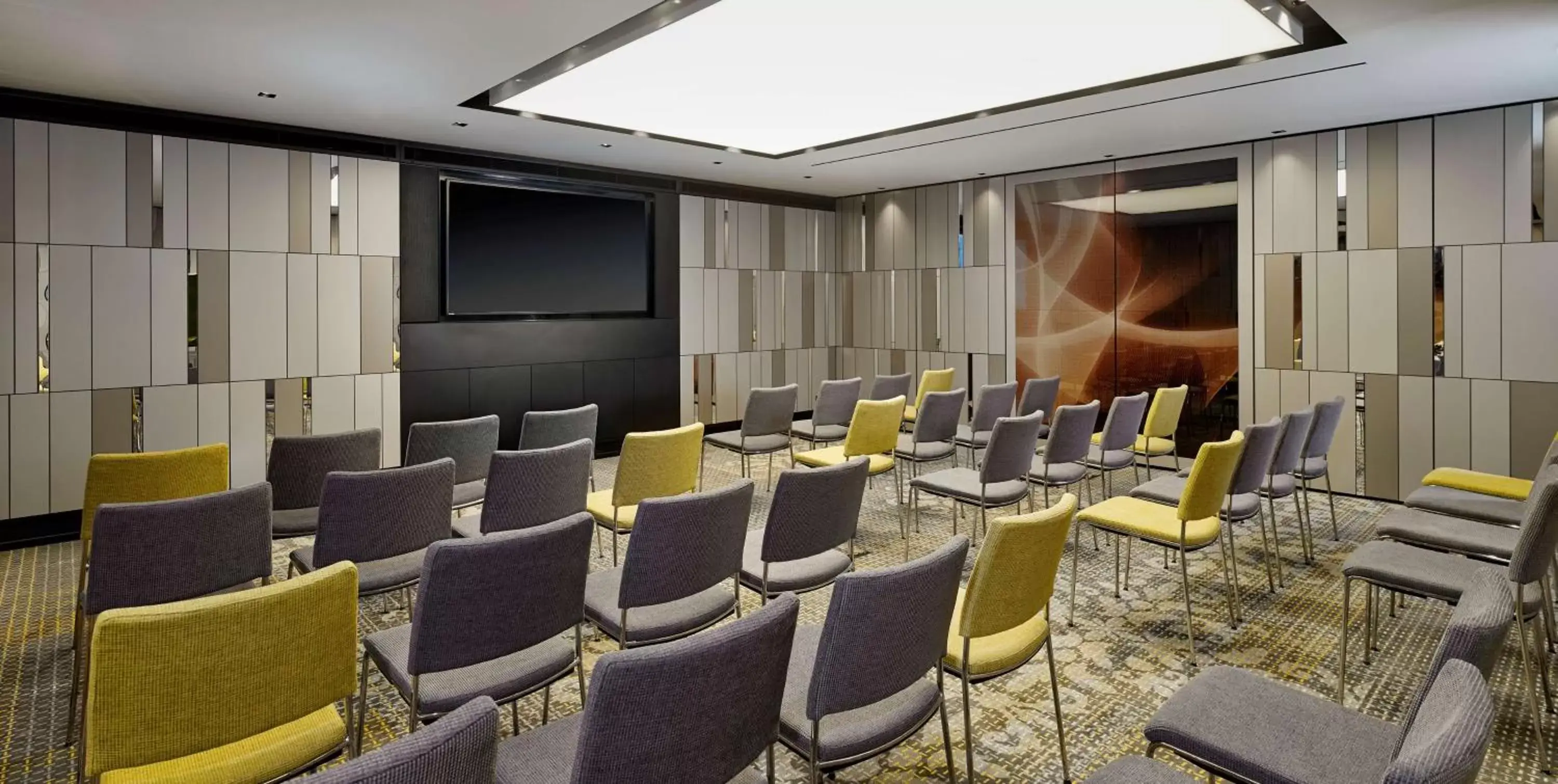Meeting/conference room in Park Plaza Victoria Amsterdam