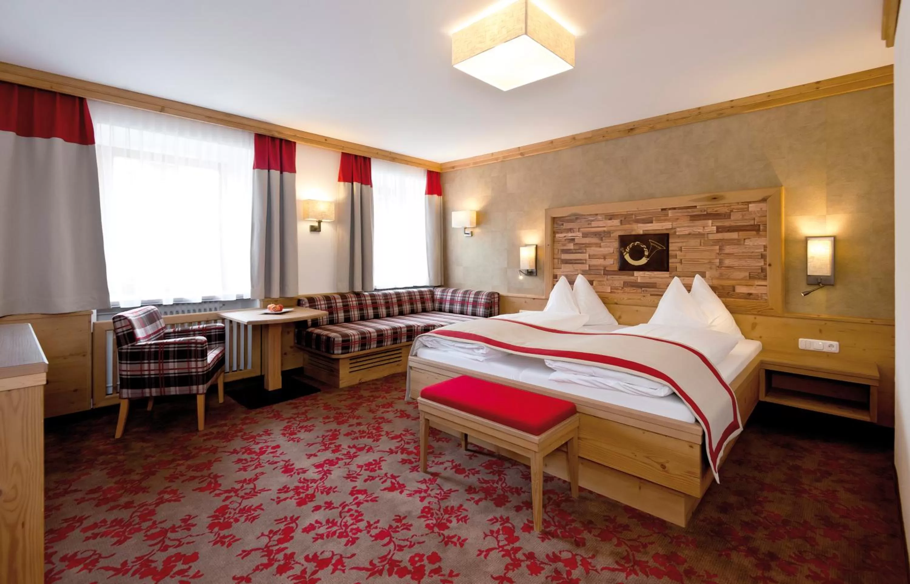 Double Room with Extra Bed in Hotel Alte Post