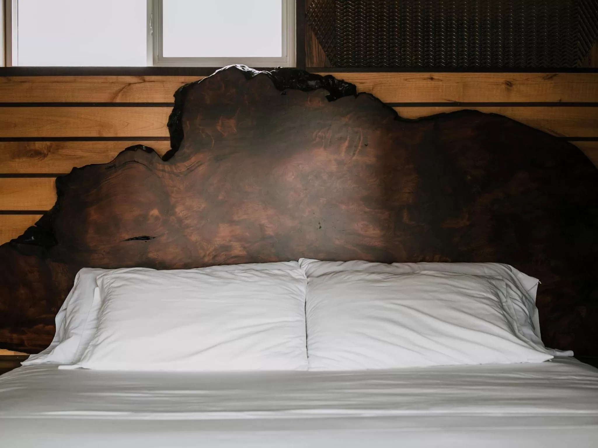 Bed in Pitchwood Inn