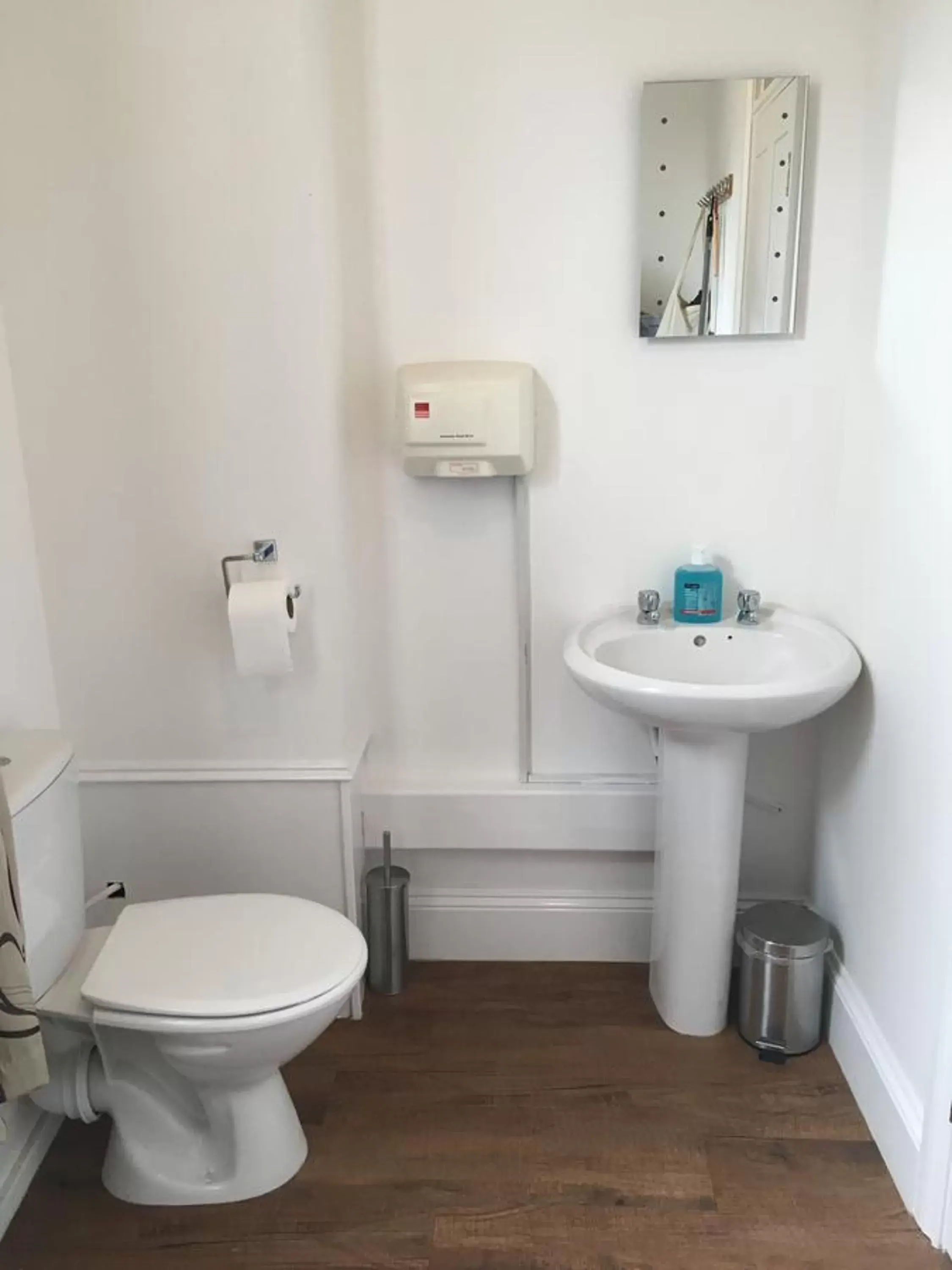 Toilet, Bathroom in River Lodge B&B Ltd