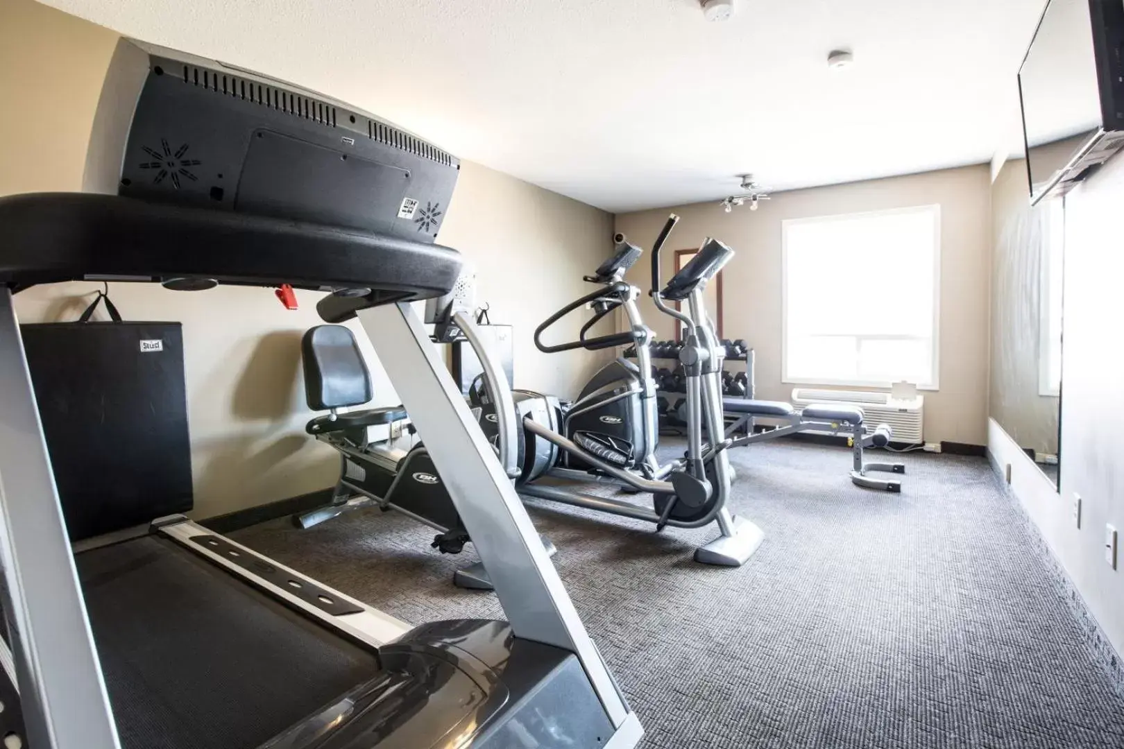 Property building, Fitness Center/Facilities in Nomad Hotel & Suites