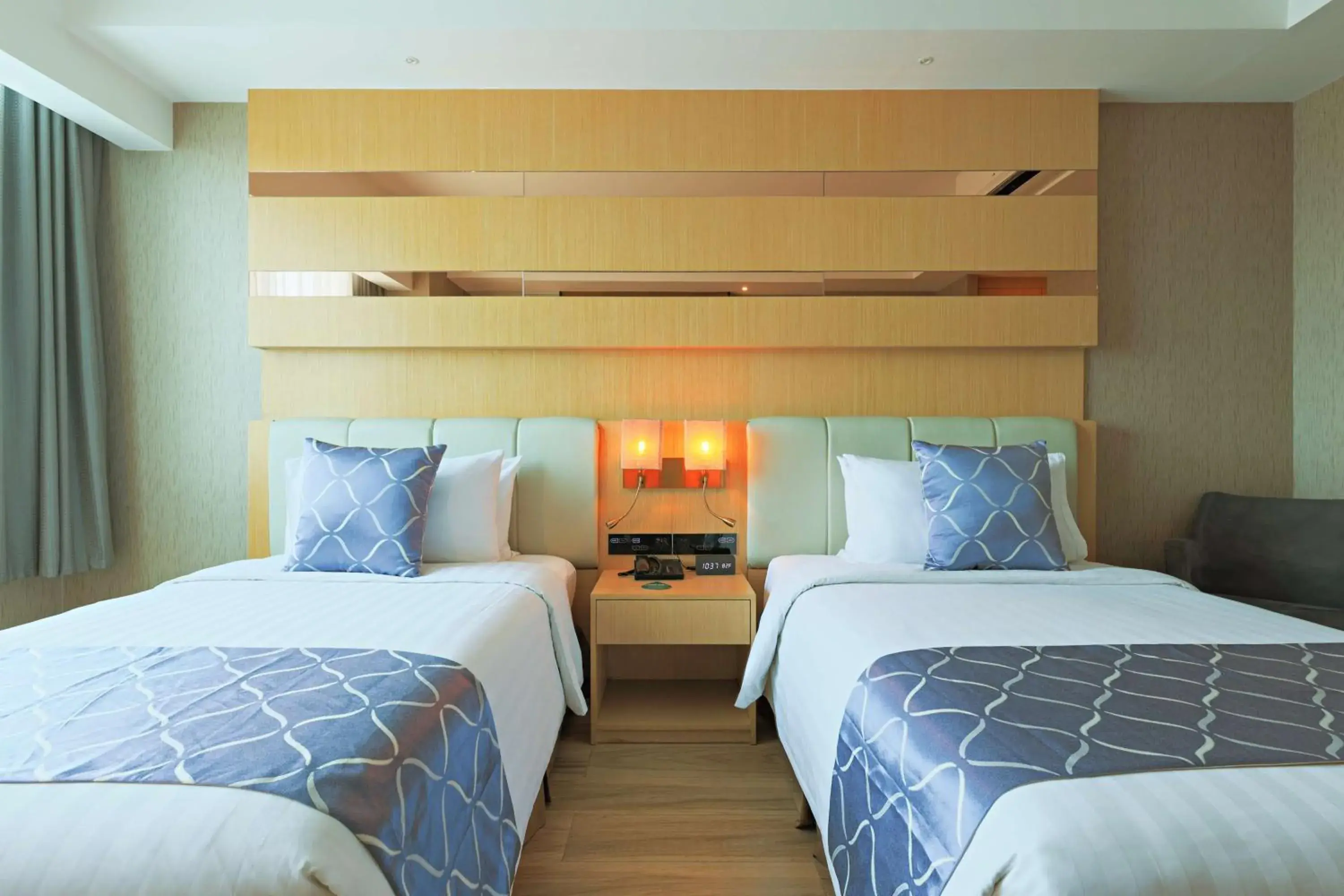 Bedroom, Bed in Best Western Plus Metro Clark Bedroom, Bed in Best Western Plus Metro Clark