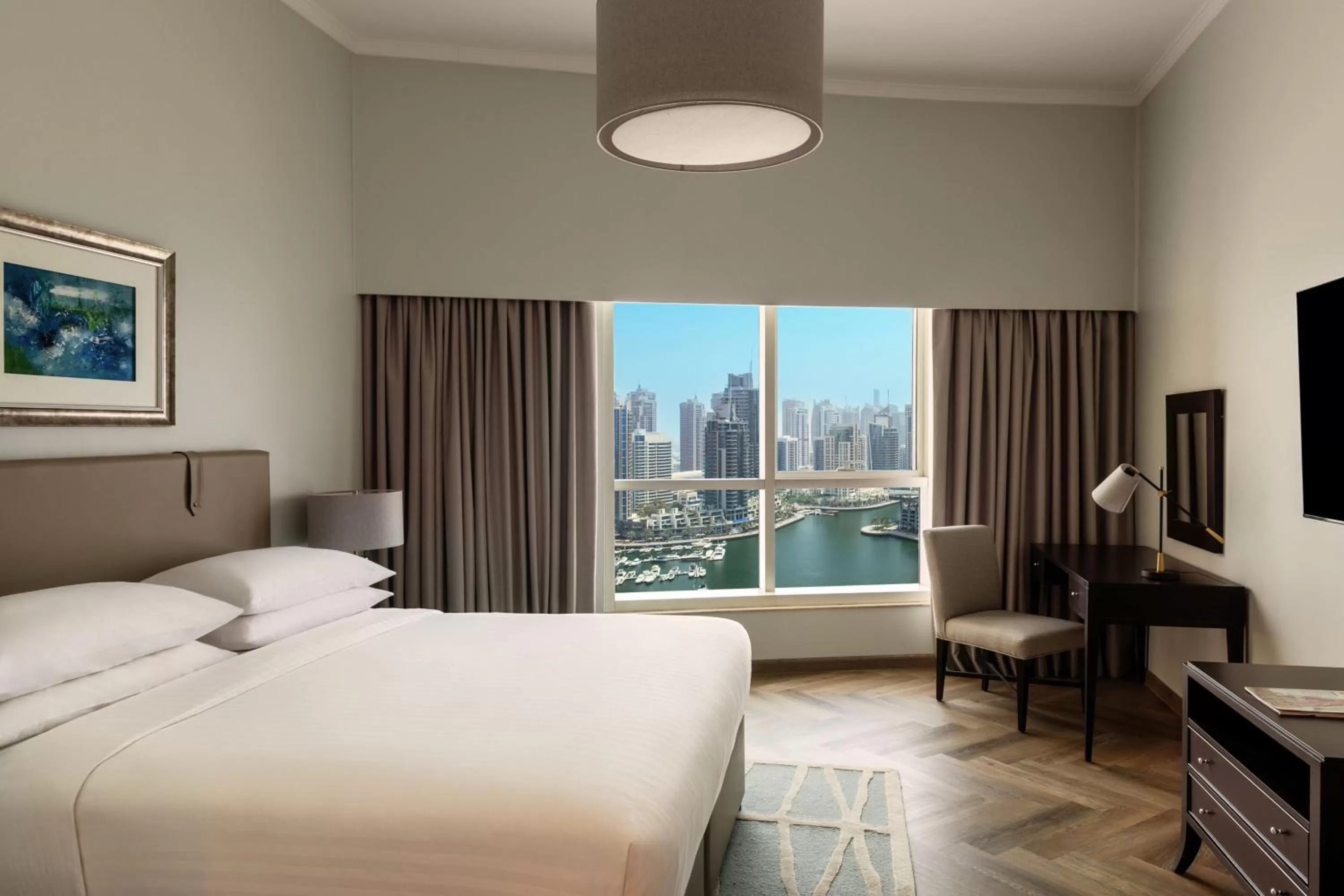 Bedroom, Bed in Dubai Marriott Harbour Hotel And Suites