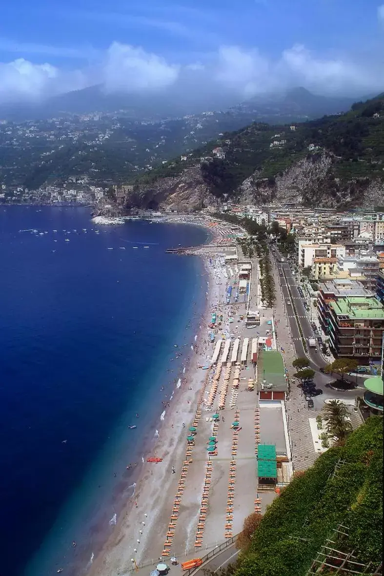 Bird's eye view, Bird's-eye View in Hotel Pensione Reale