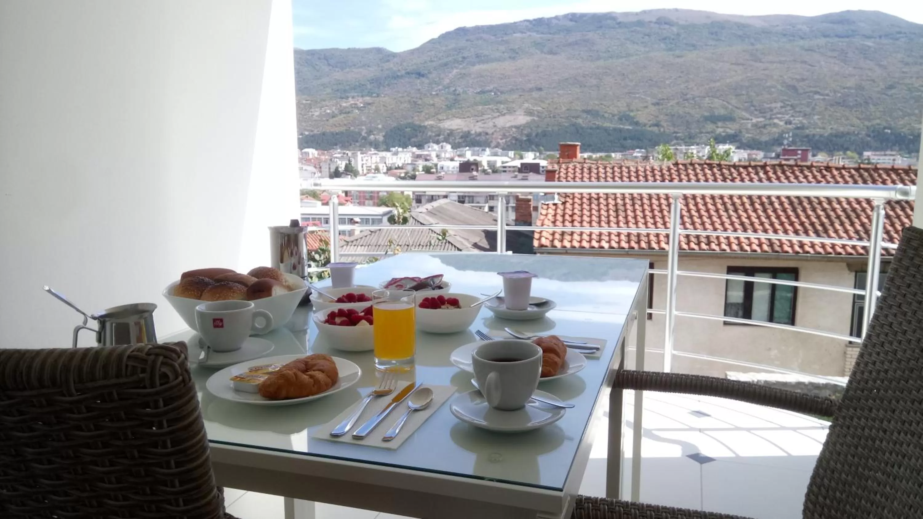 City view in Villa Bella