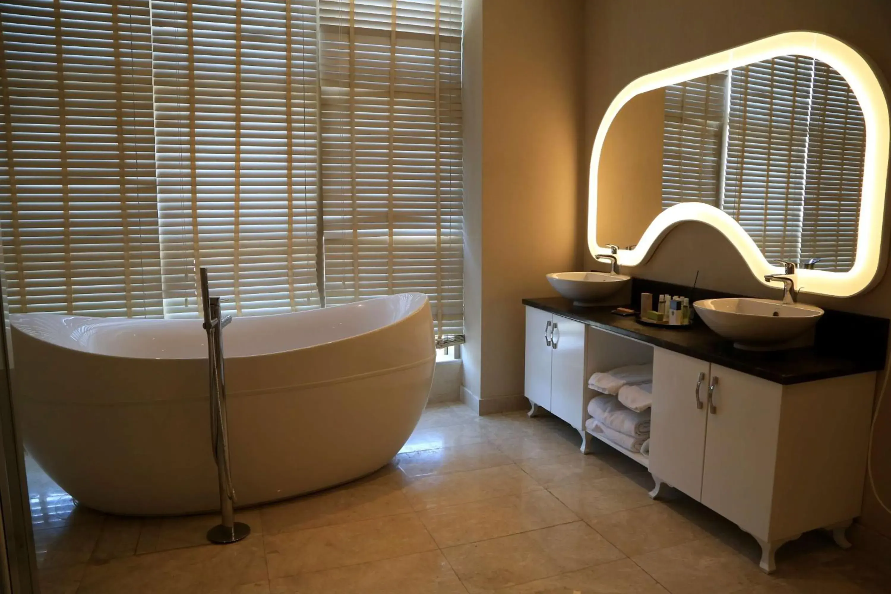 Bathroom in DoubleTree By Hilton Hotel Istanbul - Tuzla