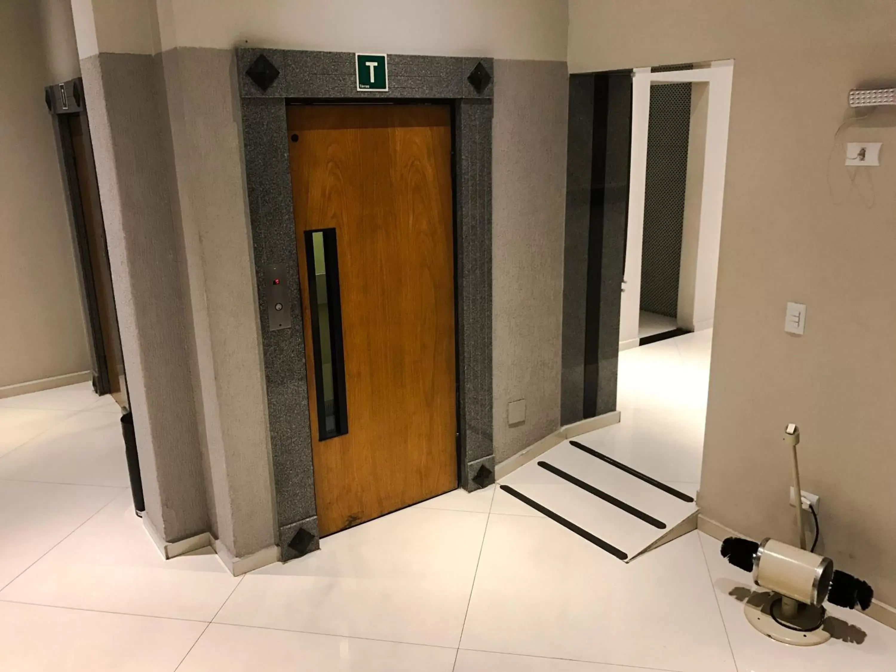 Property building in Rede Andrade Mercado Hotel Property building in Rede Andrade Mercado Hotel