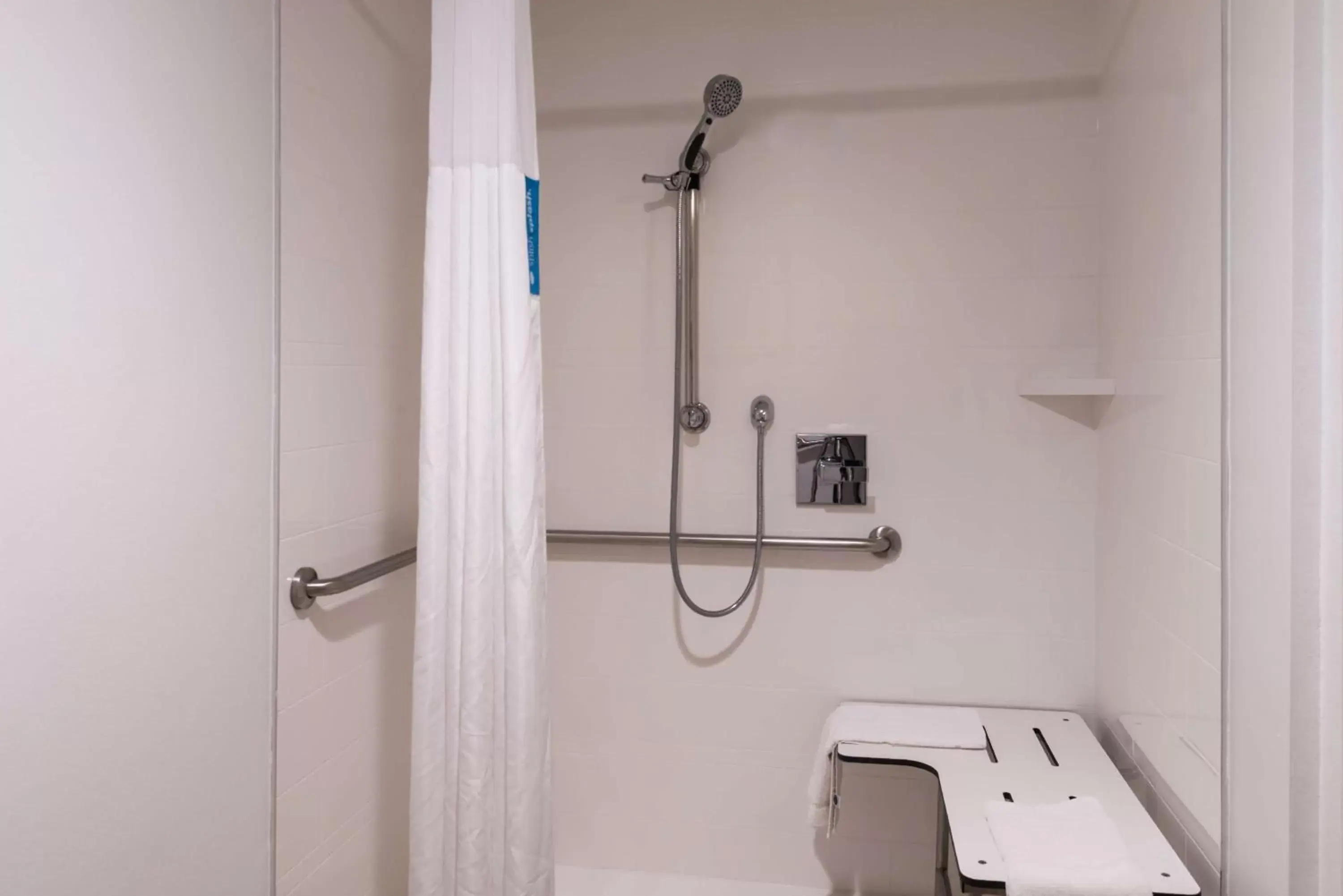 Bathroom in Hampton Inn Channel Islands Harbor Bathroom in Hampton Inn Channel Islands Harbor