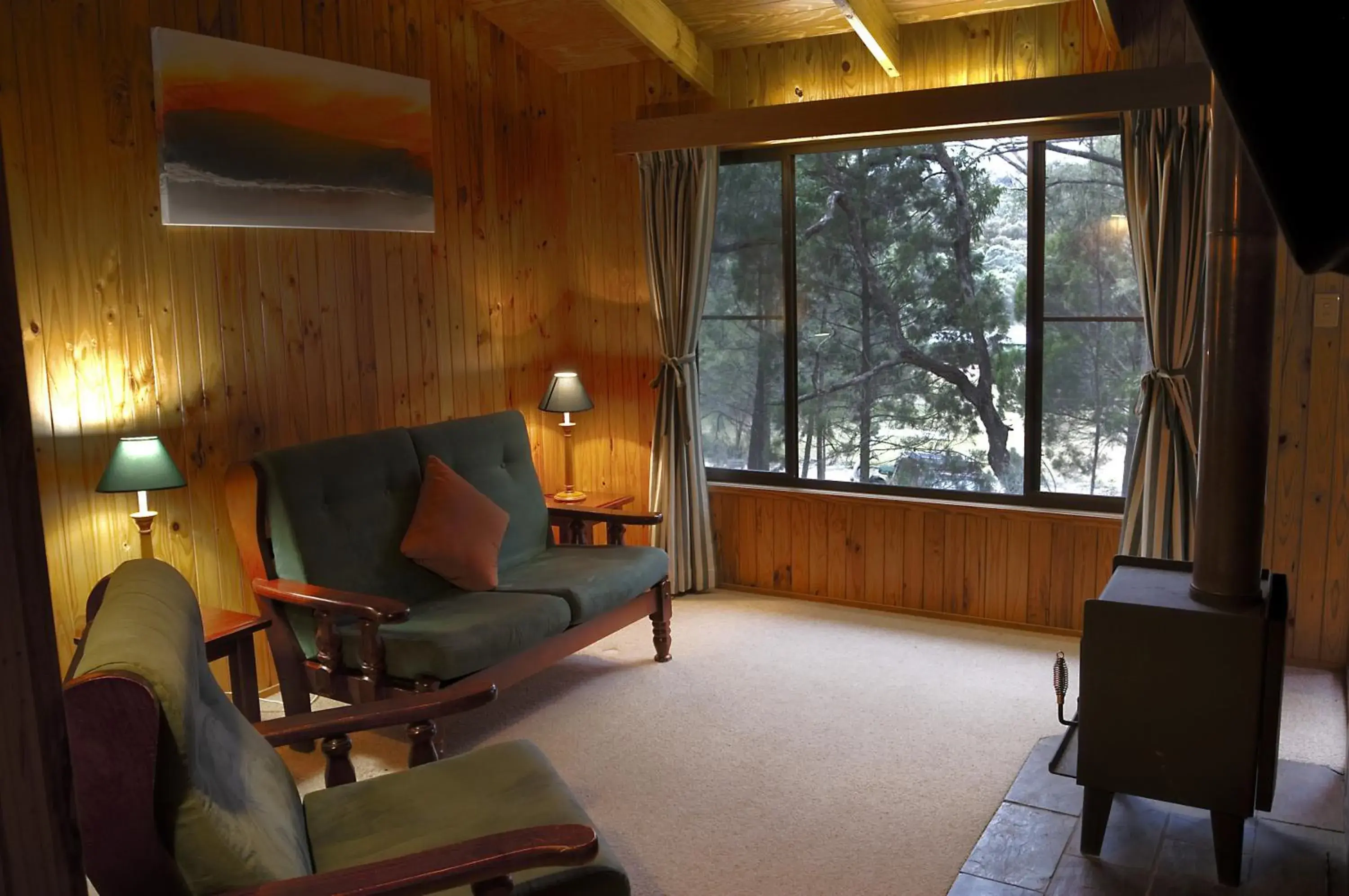 Living room, Seating Area in Granite Belt Retreat and Brewery