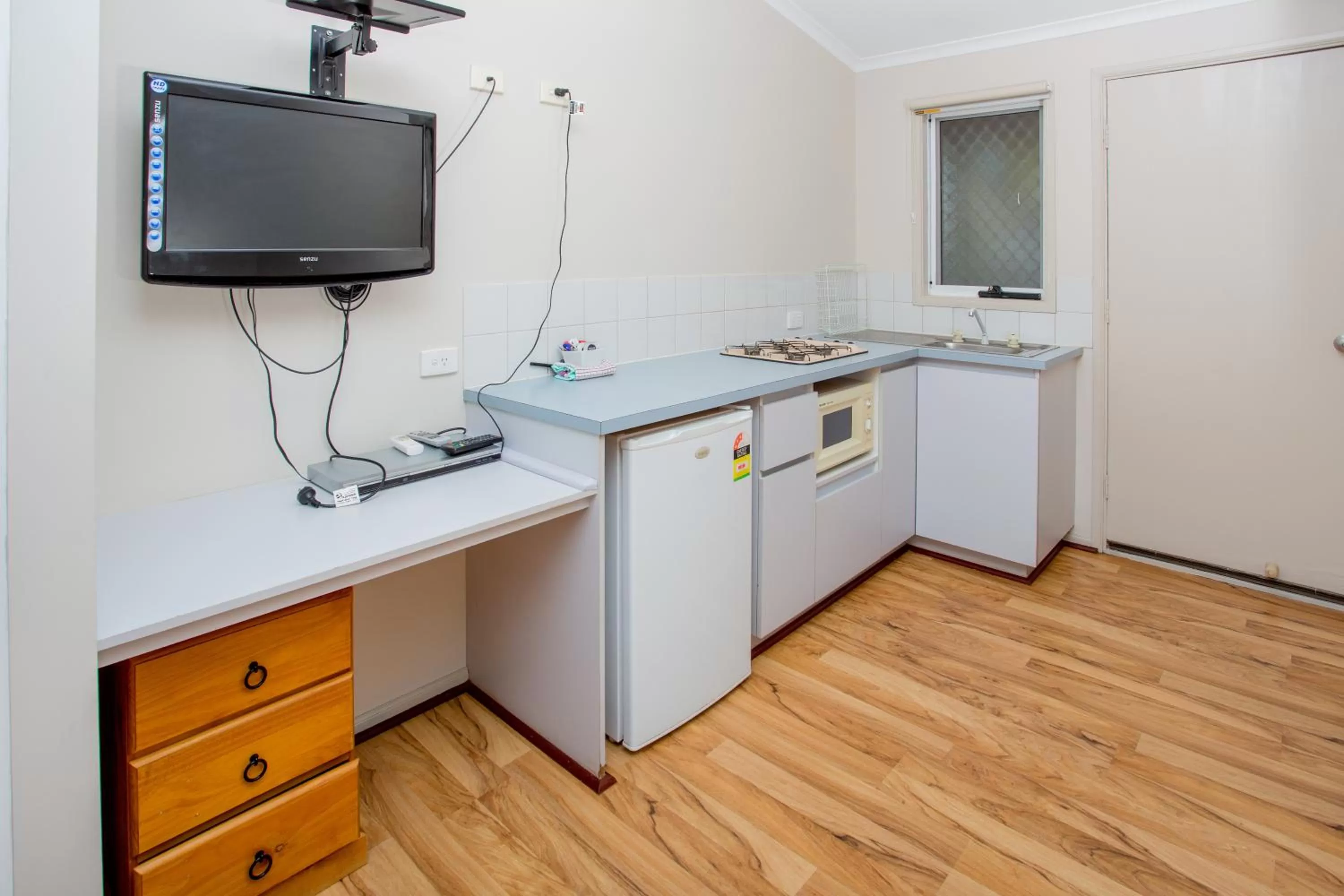 Standard Studio Cabin - Twin in Discovery Parks - Pilbara, Karratha