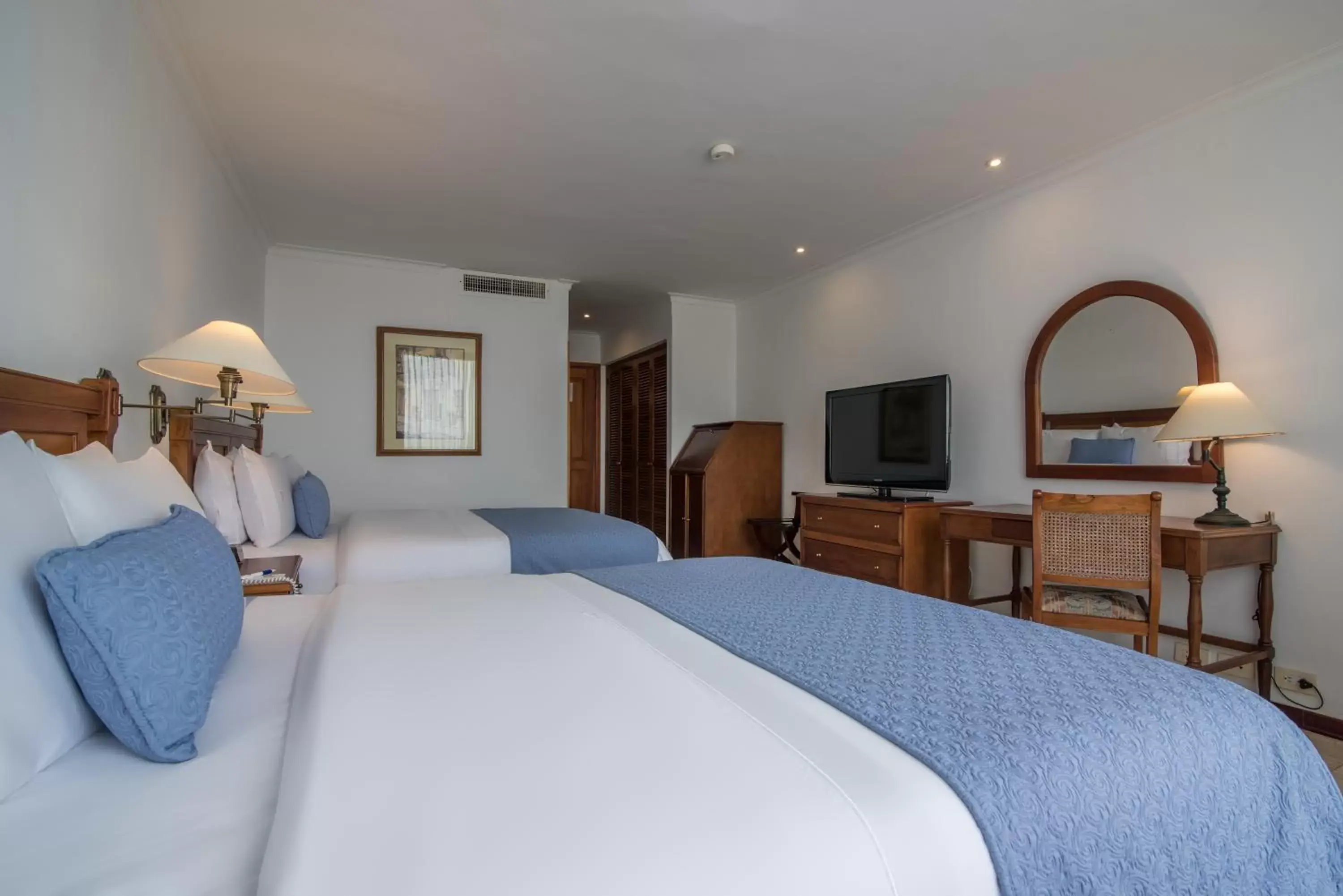 Bedroom, Bed in Hotel Caribe by Faranda Grand, a member of Radisson Individuals