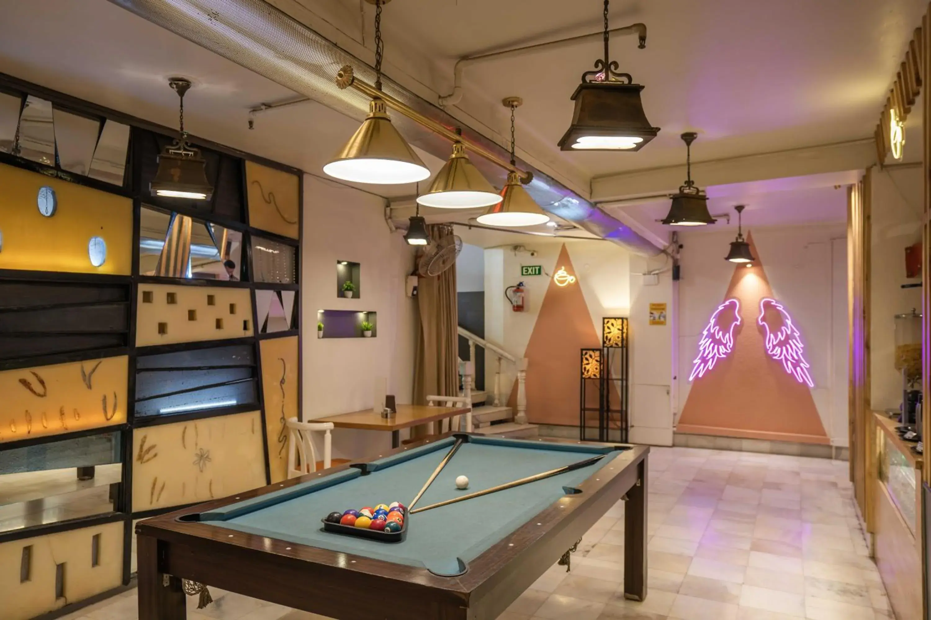Communal lounge/ TV room, Billiards in Zostel Delhi Hostel