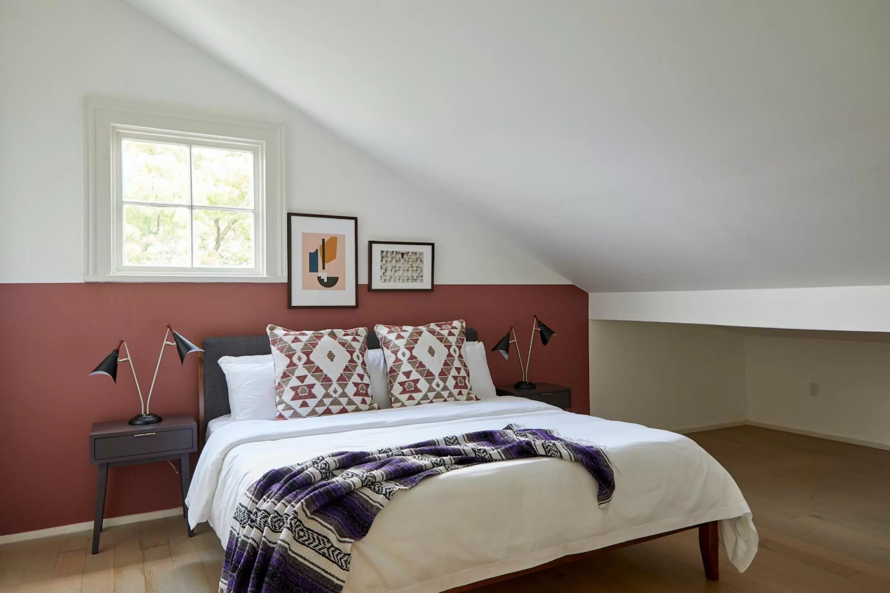 Living room, Bed in Sonder at Par L'Eau