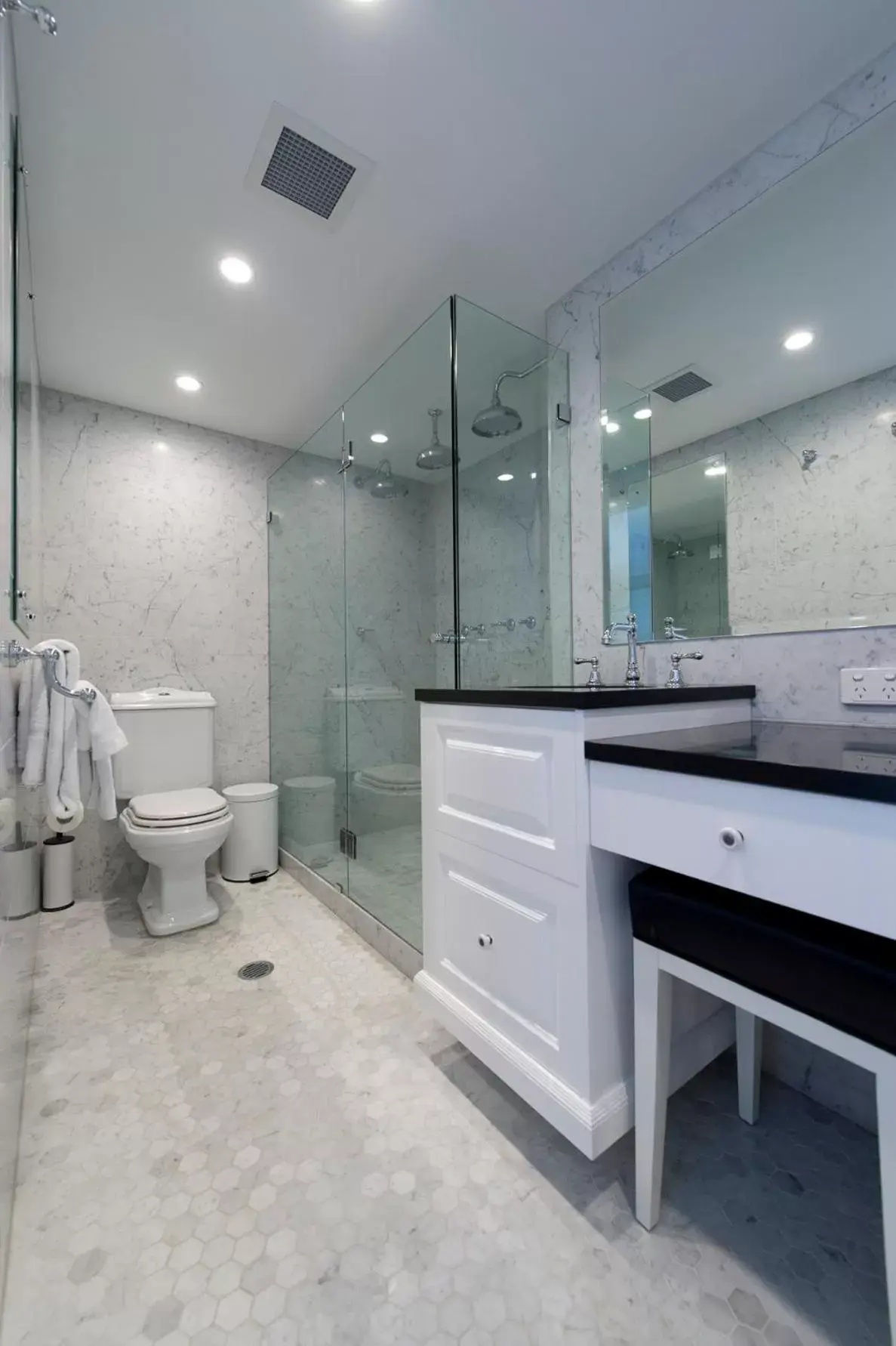 Toilet, Bathroom in Canberra Rex Hotel