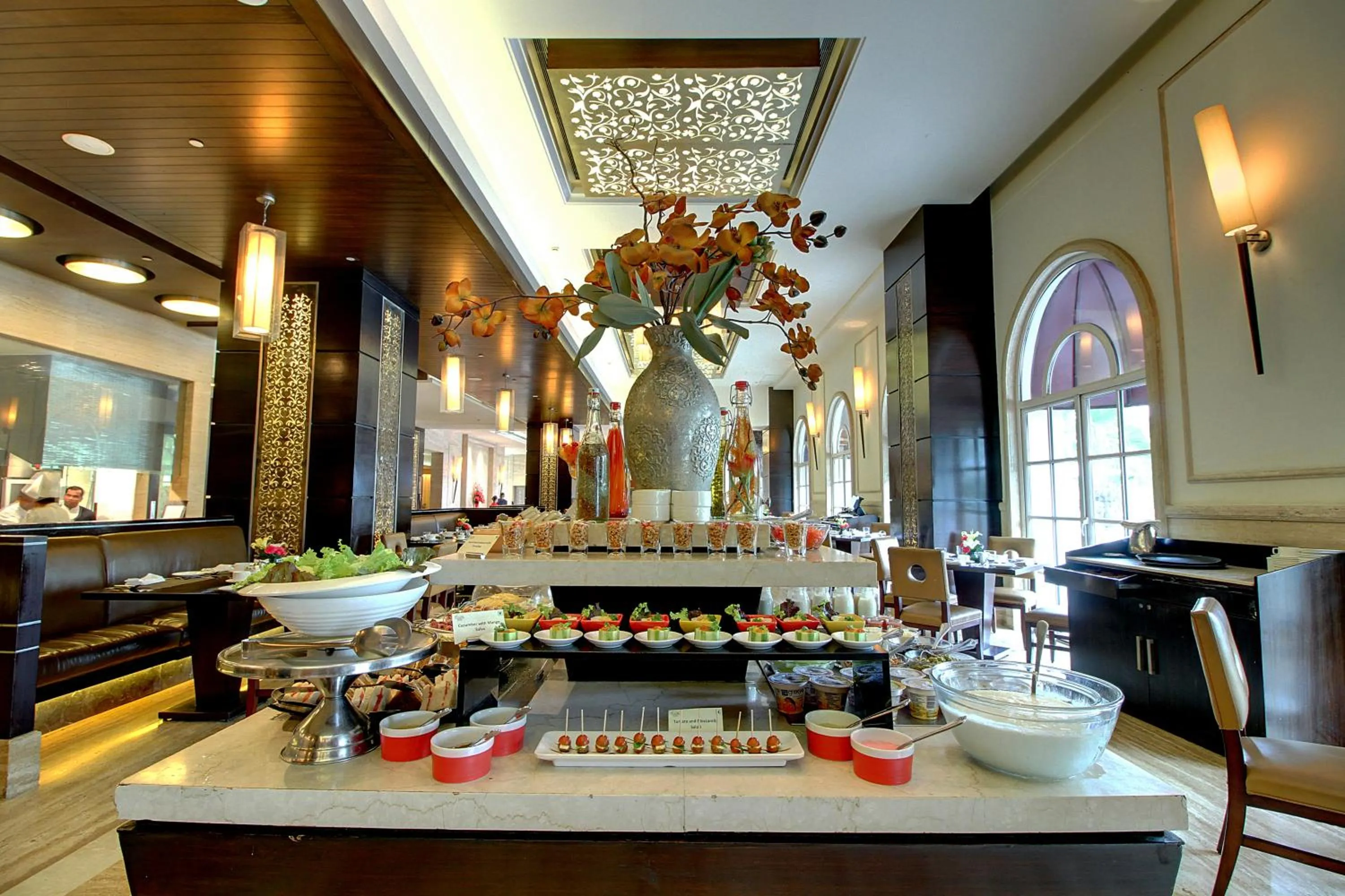 Restaurant/places to eat in The Pllazio Hotel