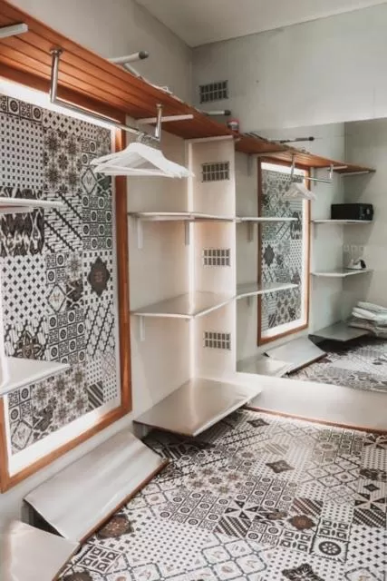 wardrobe, Bathroom in Villa Merdu Ubud