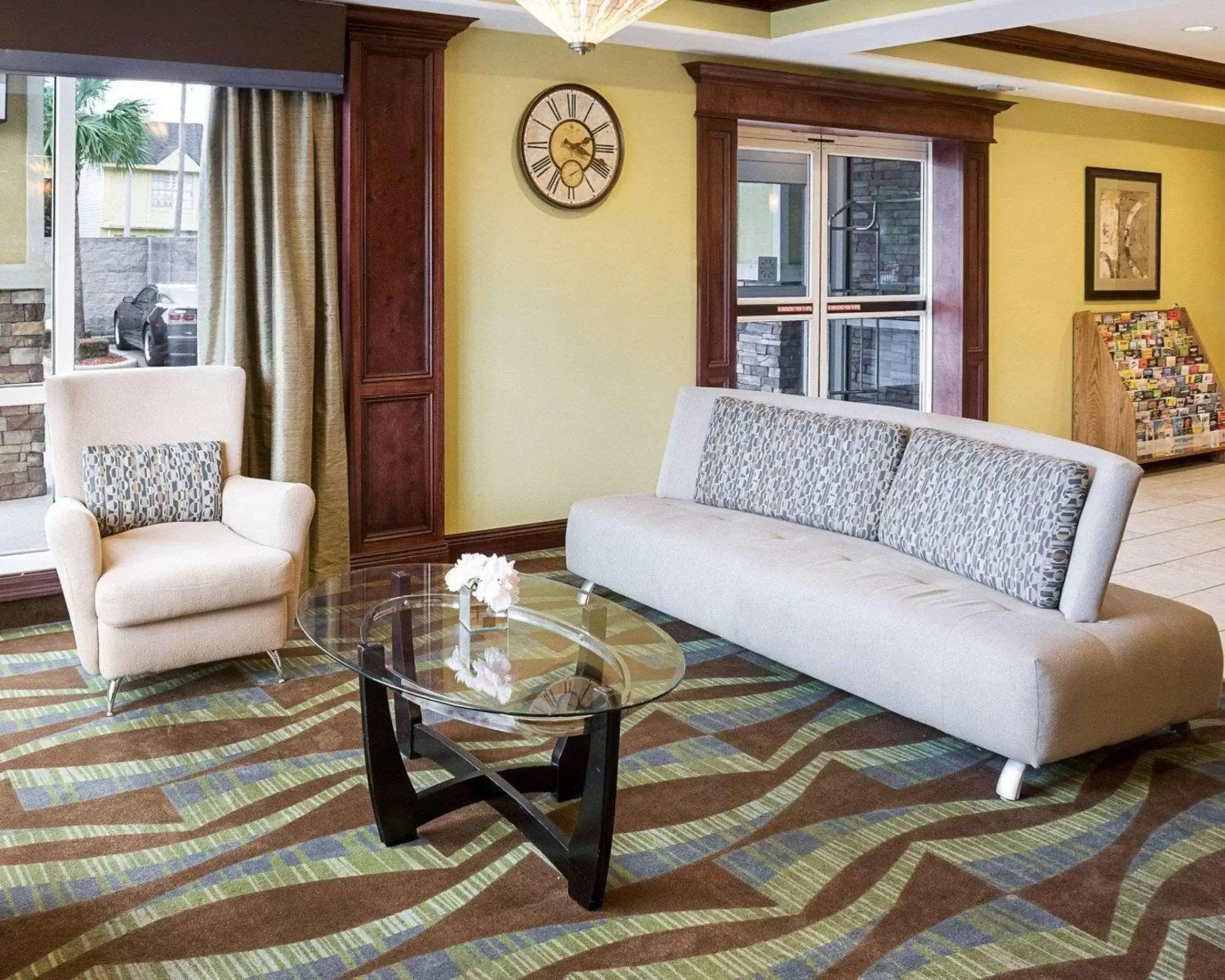 Lobby or reception, Seating Area in Comfort Suites Harvey - New Orleans West Bank