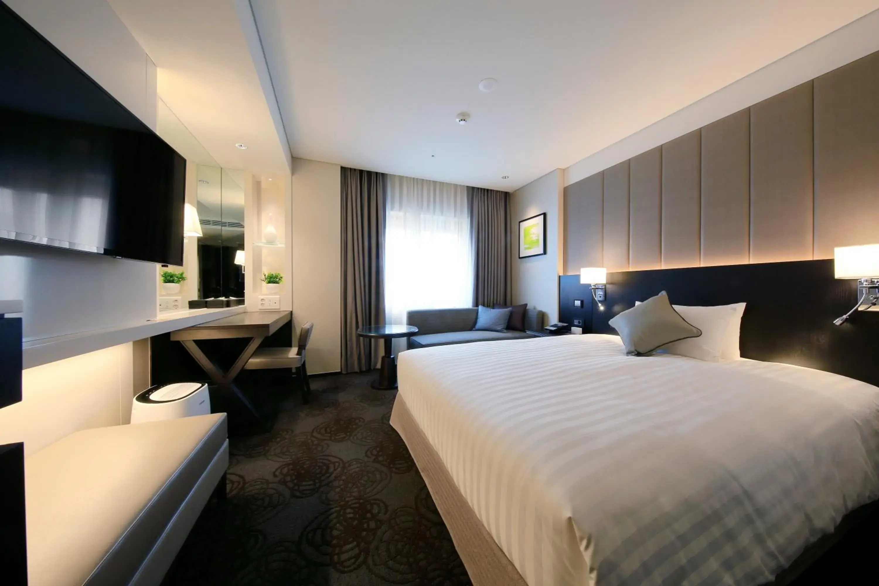 Bed in Solaria Nishitetsu Hotel Seoul Myeongdong