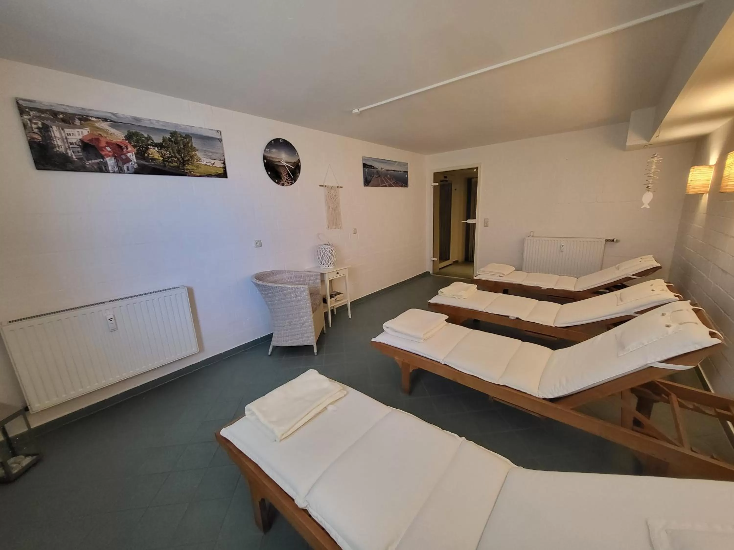 Sauna, Bed in Appartementhaus Binzer Sterne