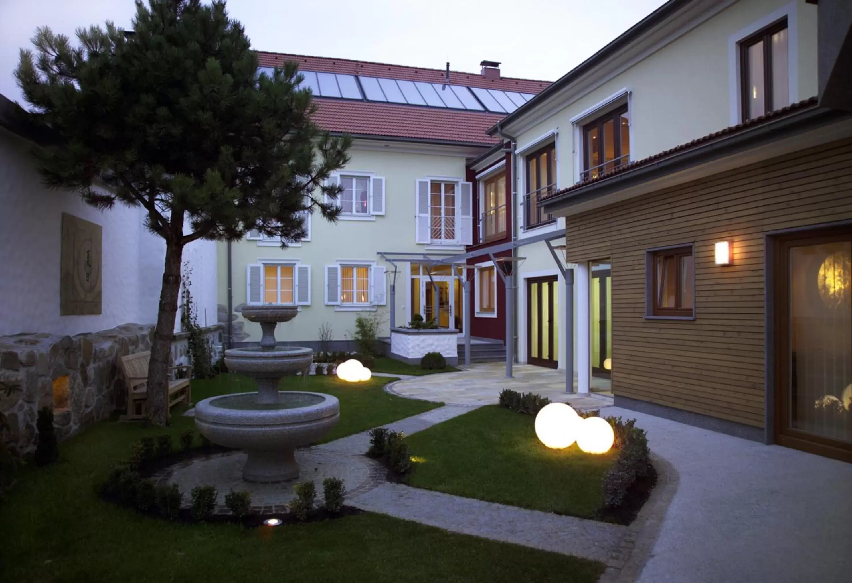 Facade/entrance, Property Building in Tinschert Hotel-Restaurant-Partyservice