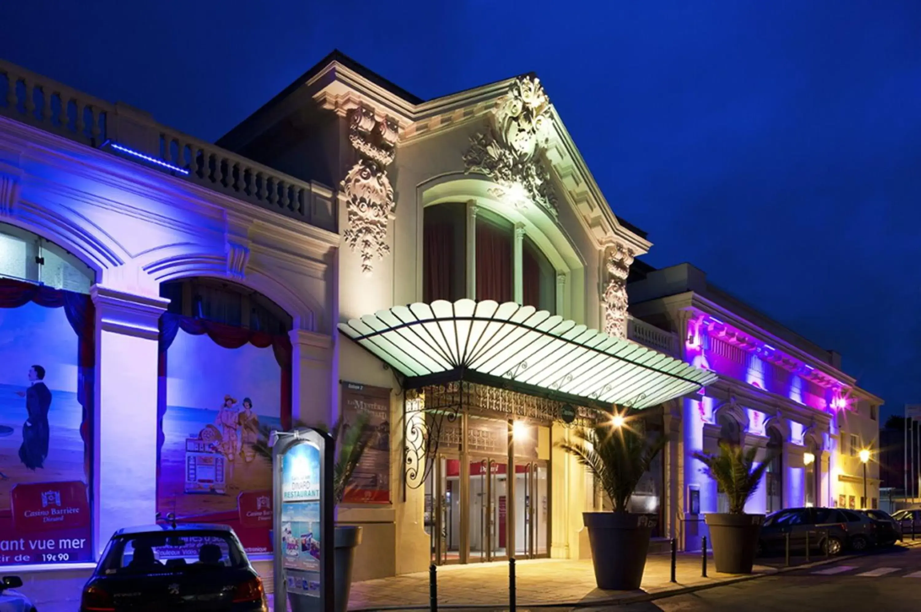 Casino, Facade/Entrance in Hotel Barriere Le Grand Hotel Dinard