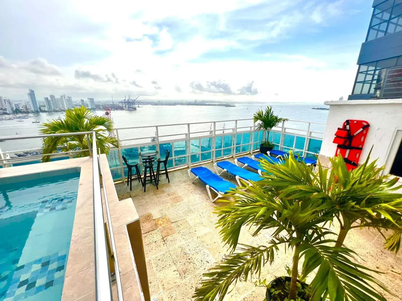 Sea view, Pool View in Hotel Cartagena Premium