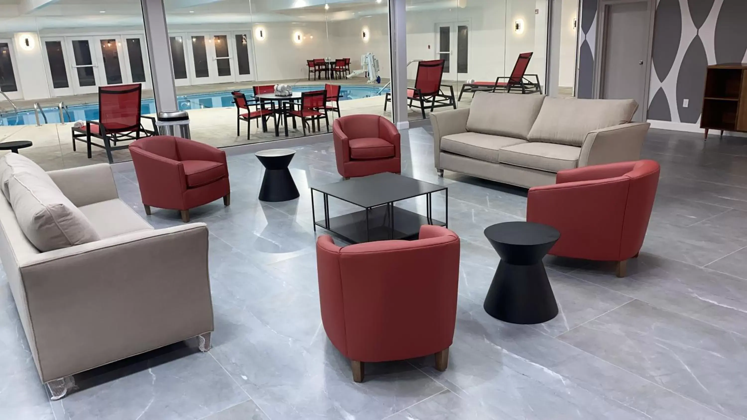 Lobby or reception in Ramada by Wyndham Windsor Locks Lobby or reception in Ramada by Wyndham Windsor Locks