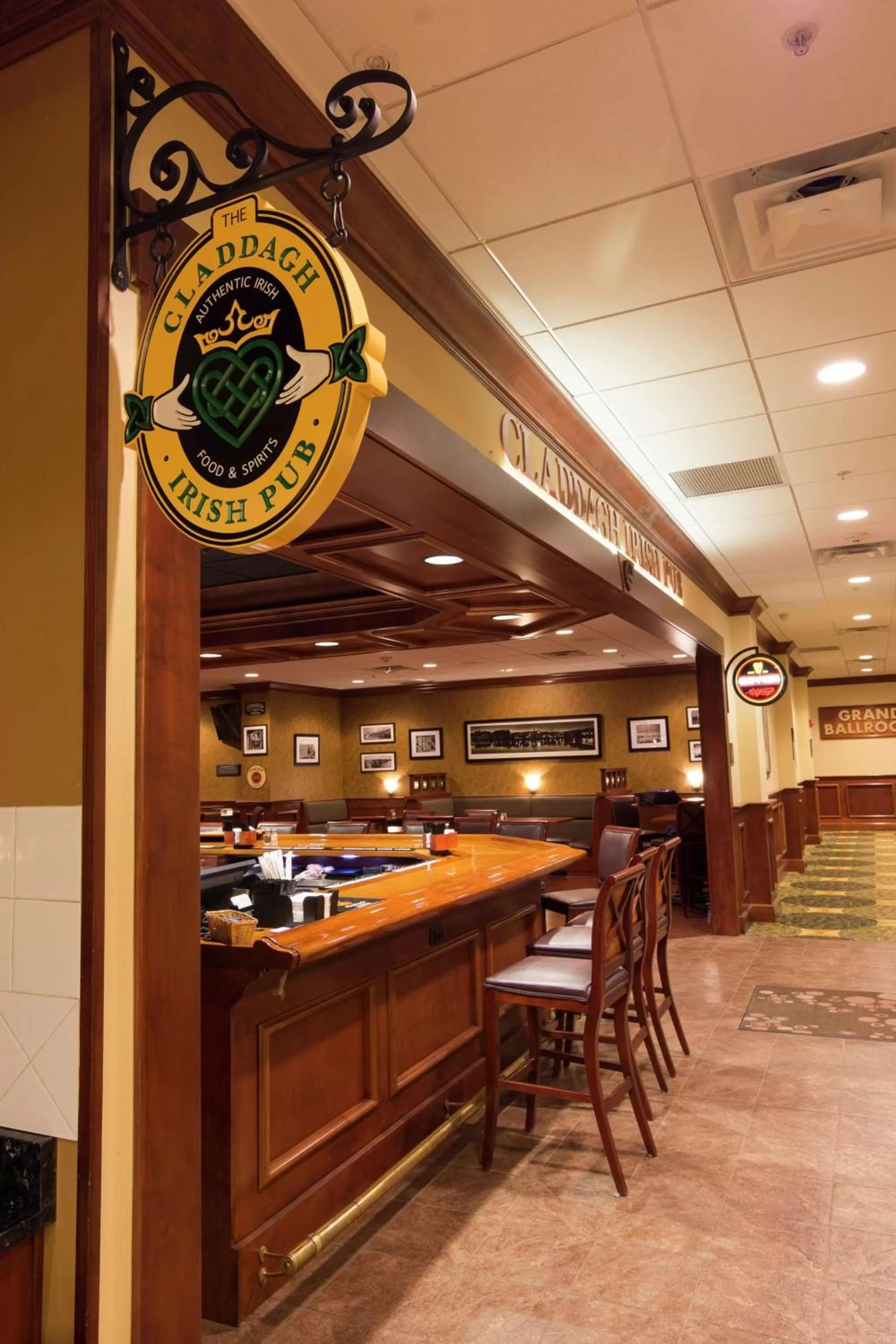 Restaurant/places to eat in Hilton Garden Inn Bangor