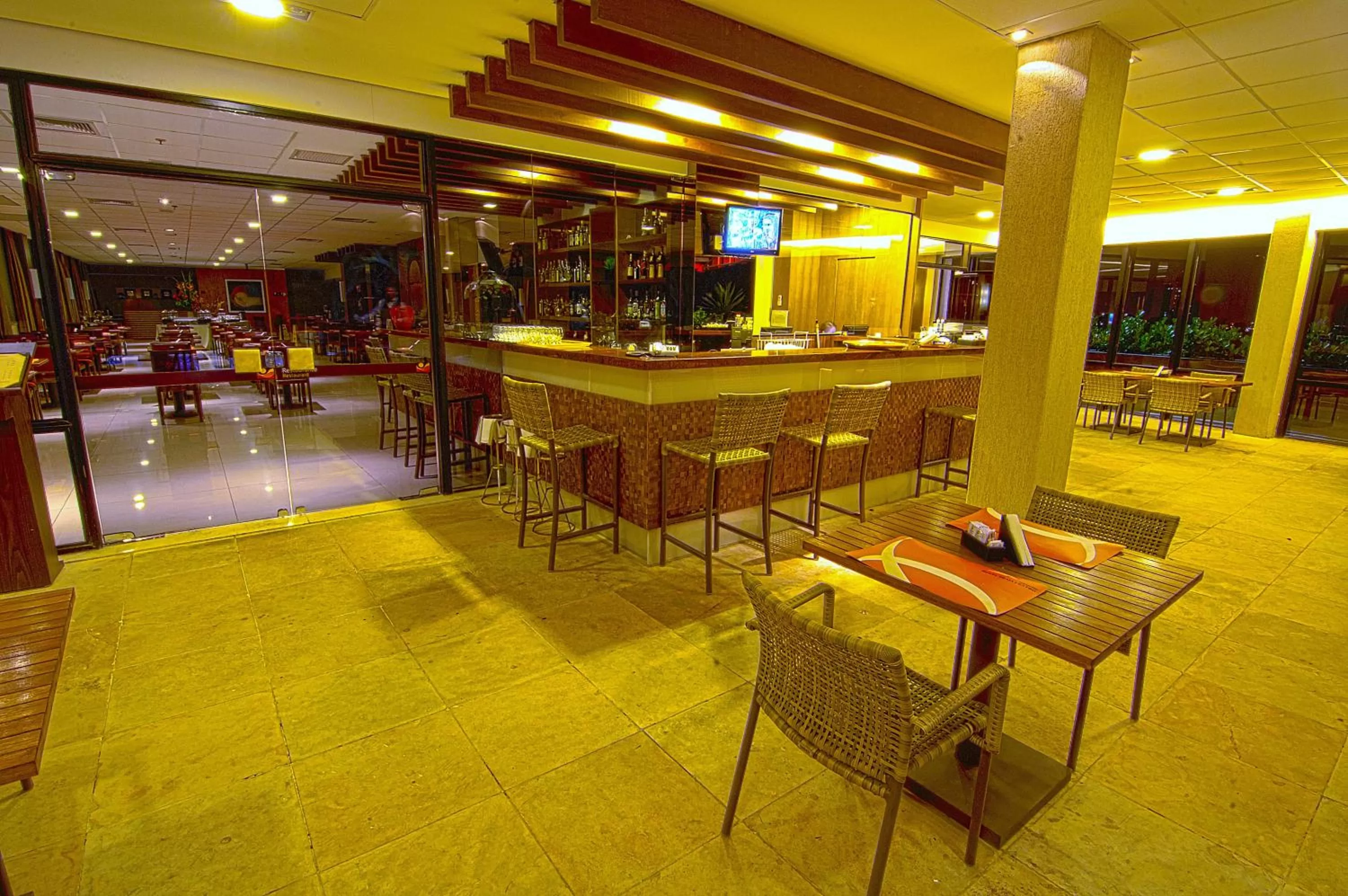 Lounge or bar in Hotel Praia Centro