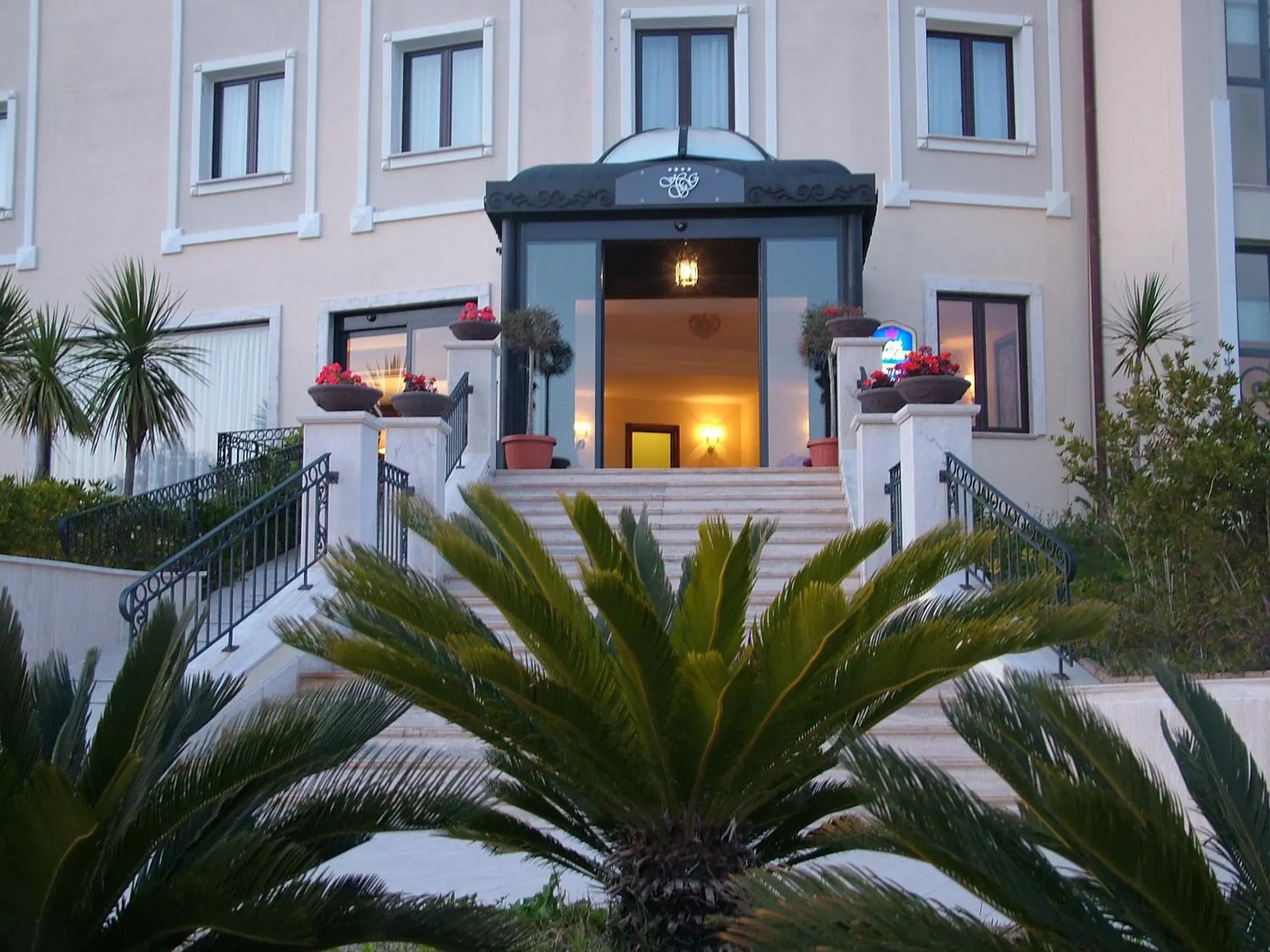 Facade/entrance, Property Building in Hotel San Giorgio