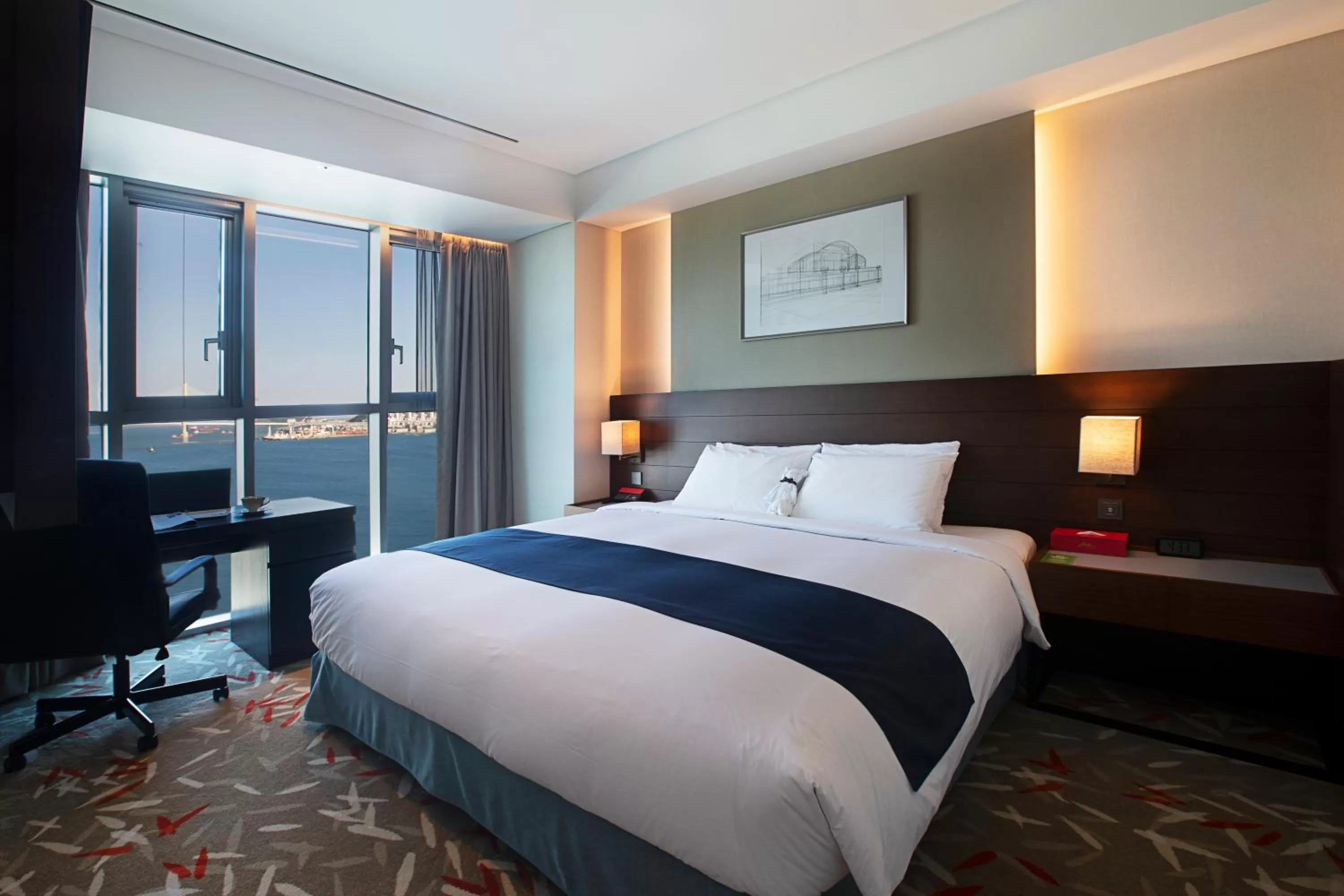 Bed in ASTI Hotel Busan Station