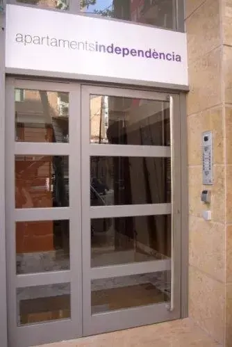 Facade/entrance in Apartaments Independencia