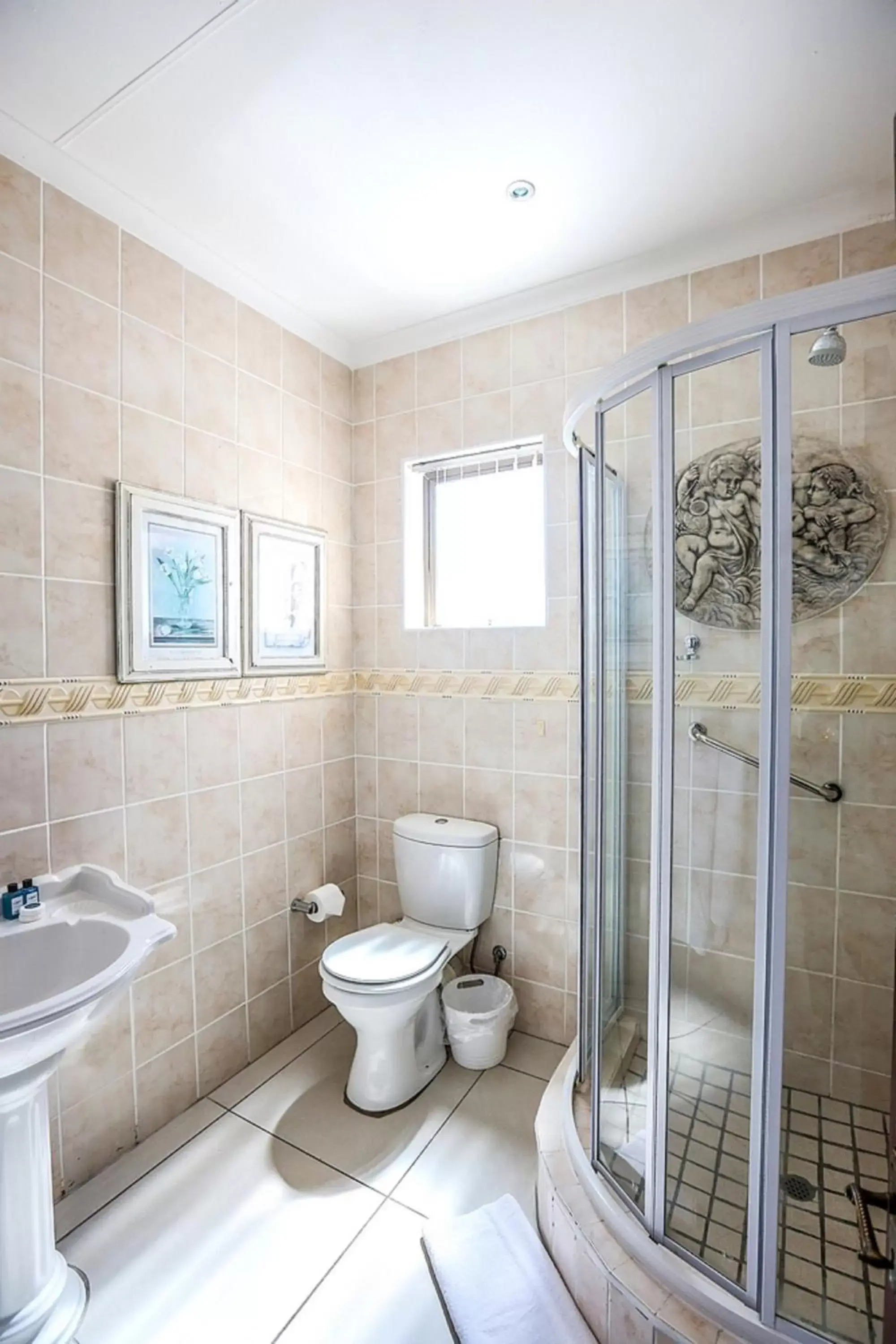 Bathroom in Misty Waves Boutique Hotel