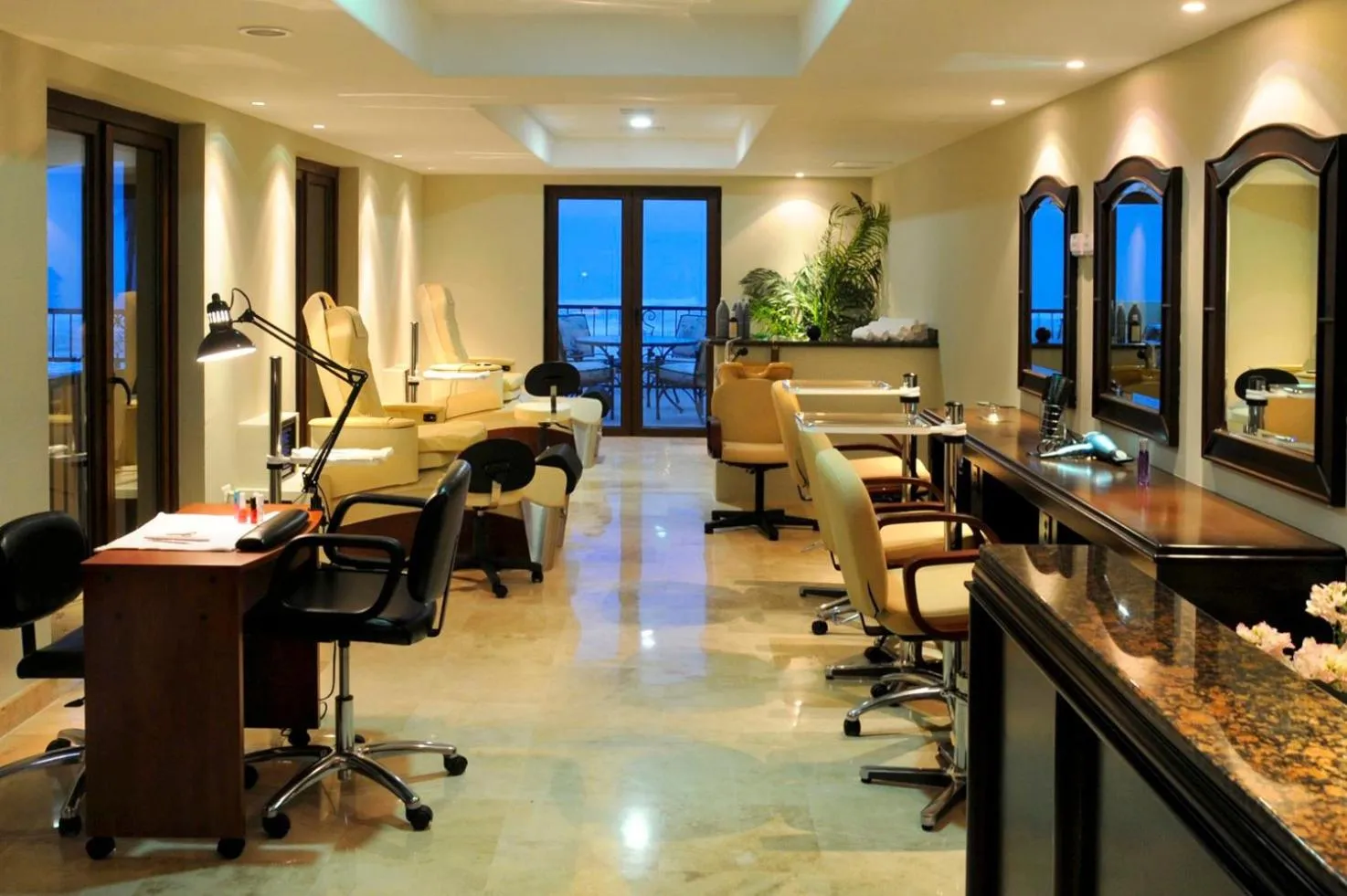 Massage in Las Villas Hotel & Golf By Estrella del Mar