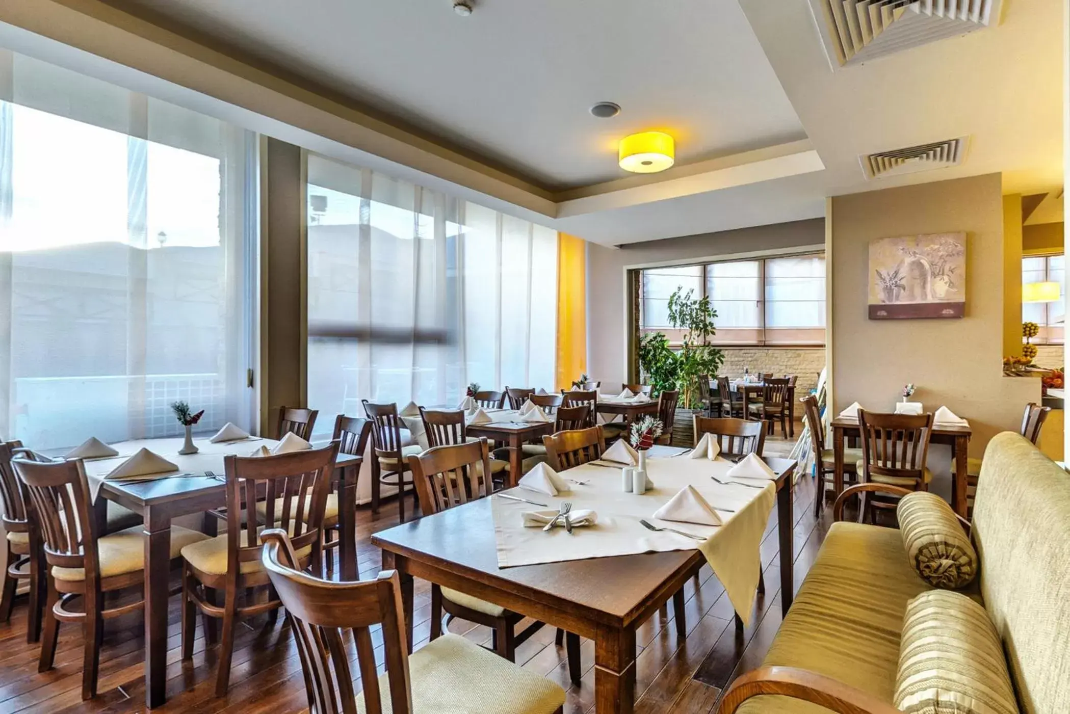 Restaurant/Places to Eat in Regnum Bansko Ski Hotel & SPA