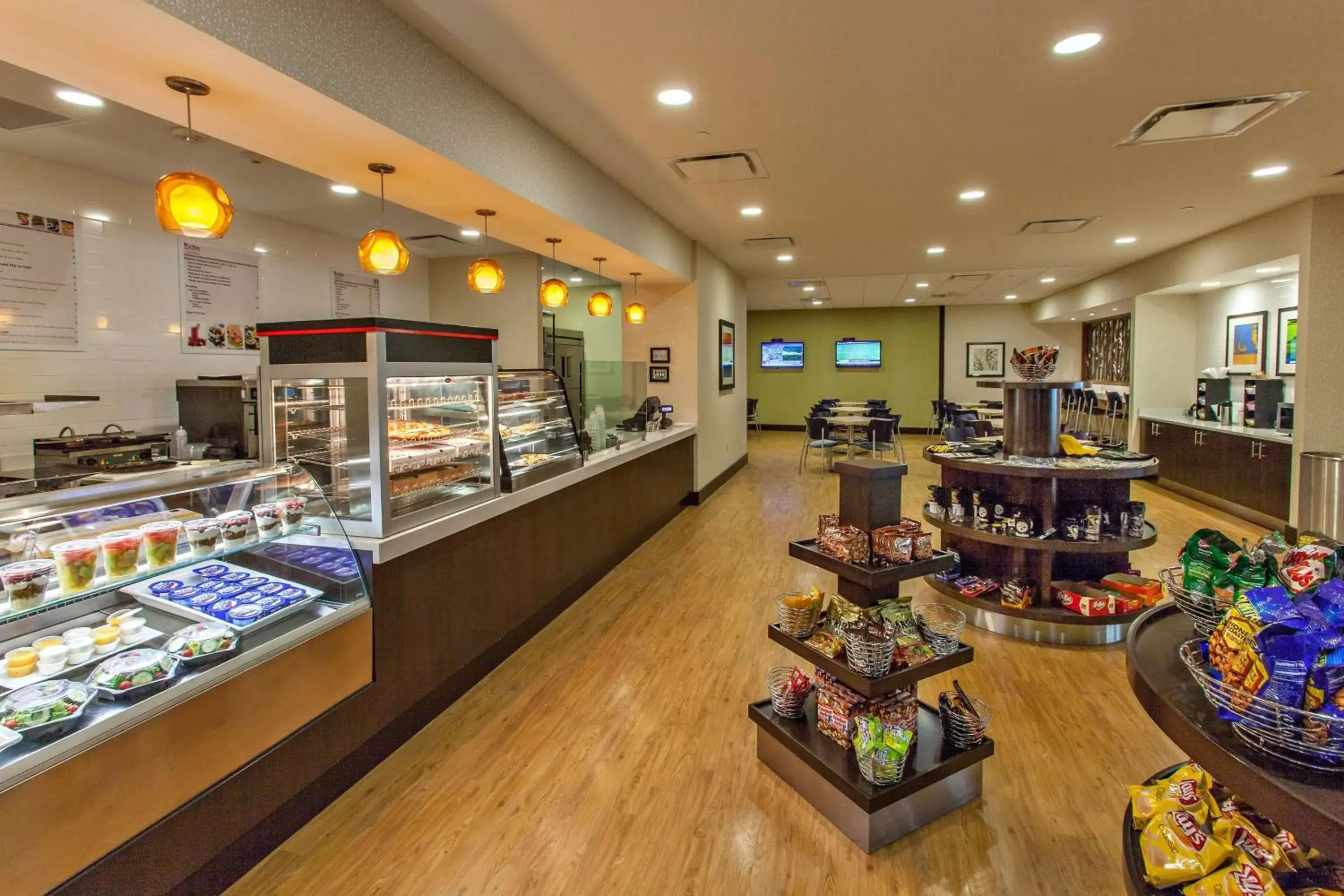 Restaurant/places to eat in DoubleTree by Hilton Pittsburgh-Green Tree