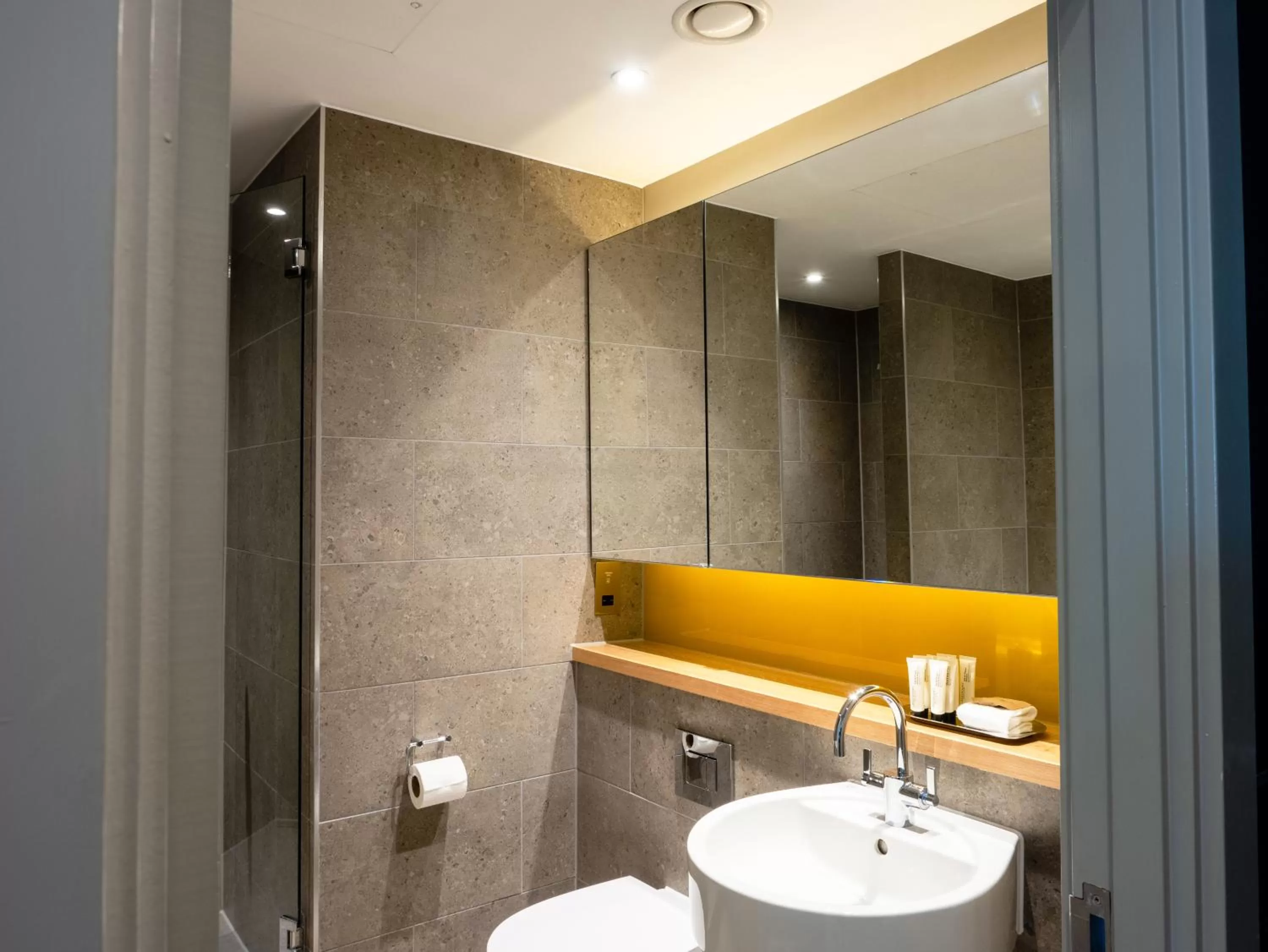 Toilet in Apex City of Bath Hotel