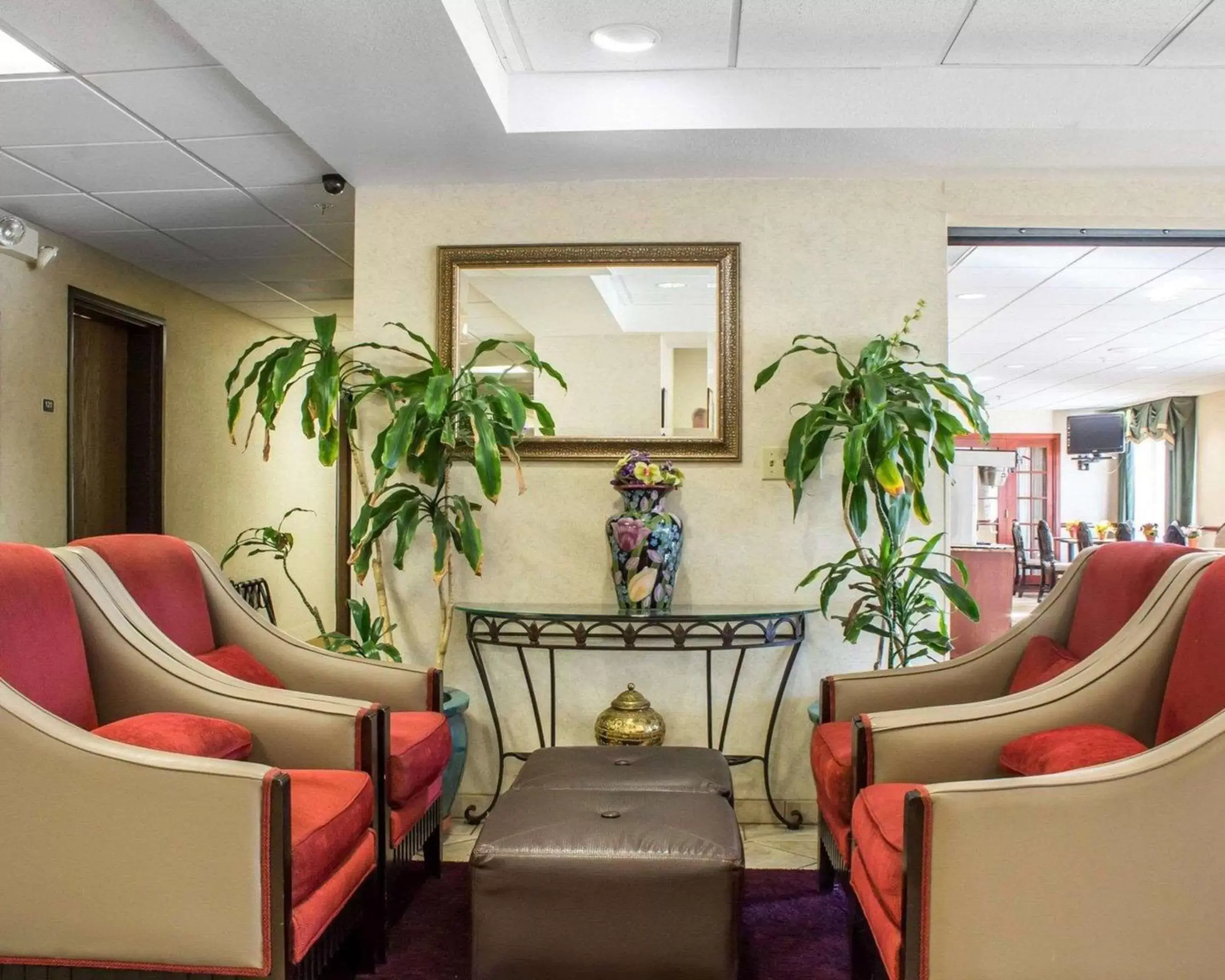 Lobby or reception, Seating Area in Comfort Inn Green Valley I-19