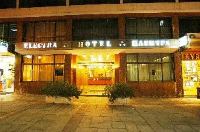 Facade/entrance in Hotel Electra