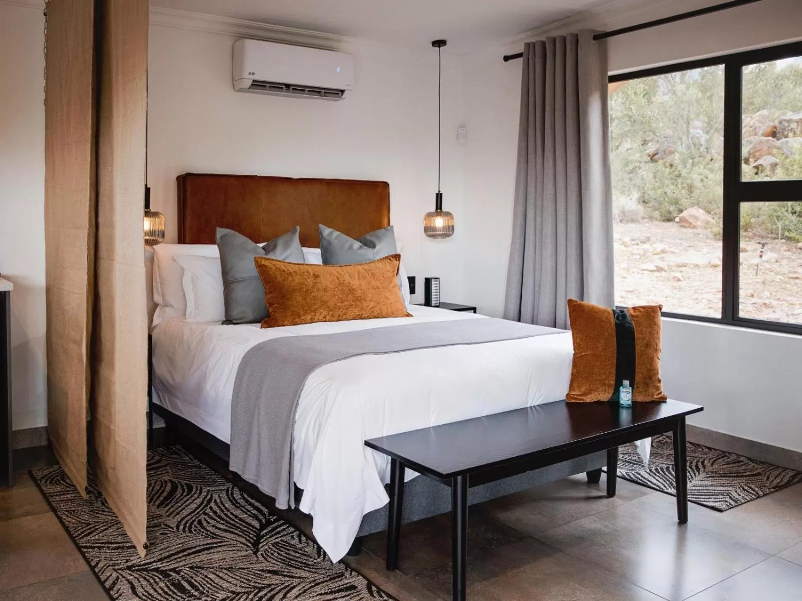 Deluxe Queen Suite in Wagyu Mountain Lodge