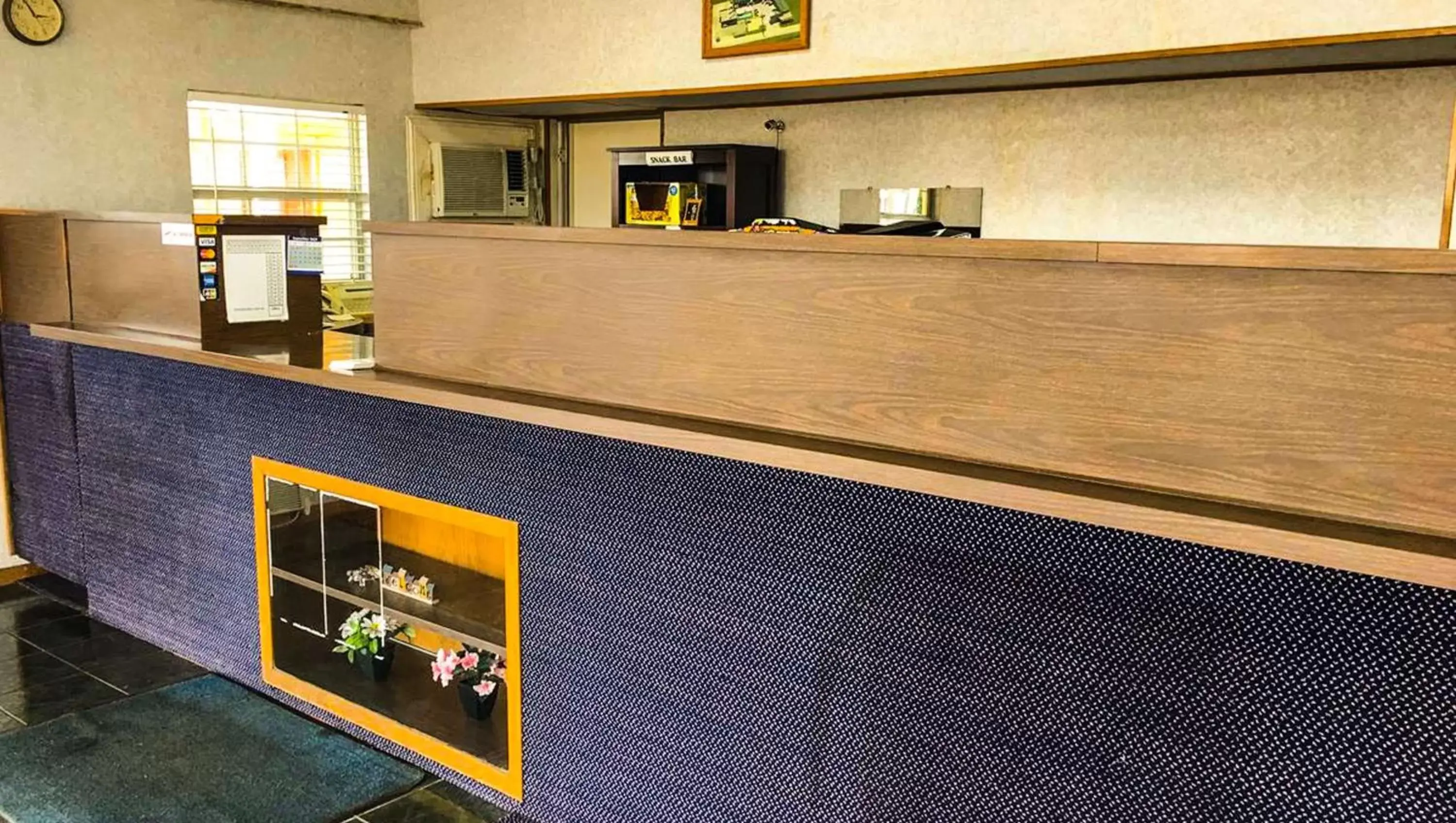Lobby or reception in Thunderbird Motel Hillsboro Lobby or reception in Thunderbird Motel Hillsboro