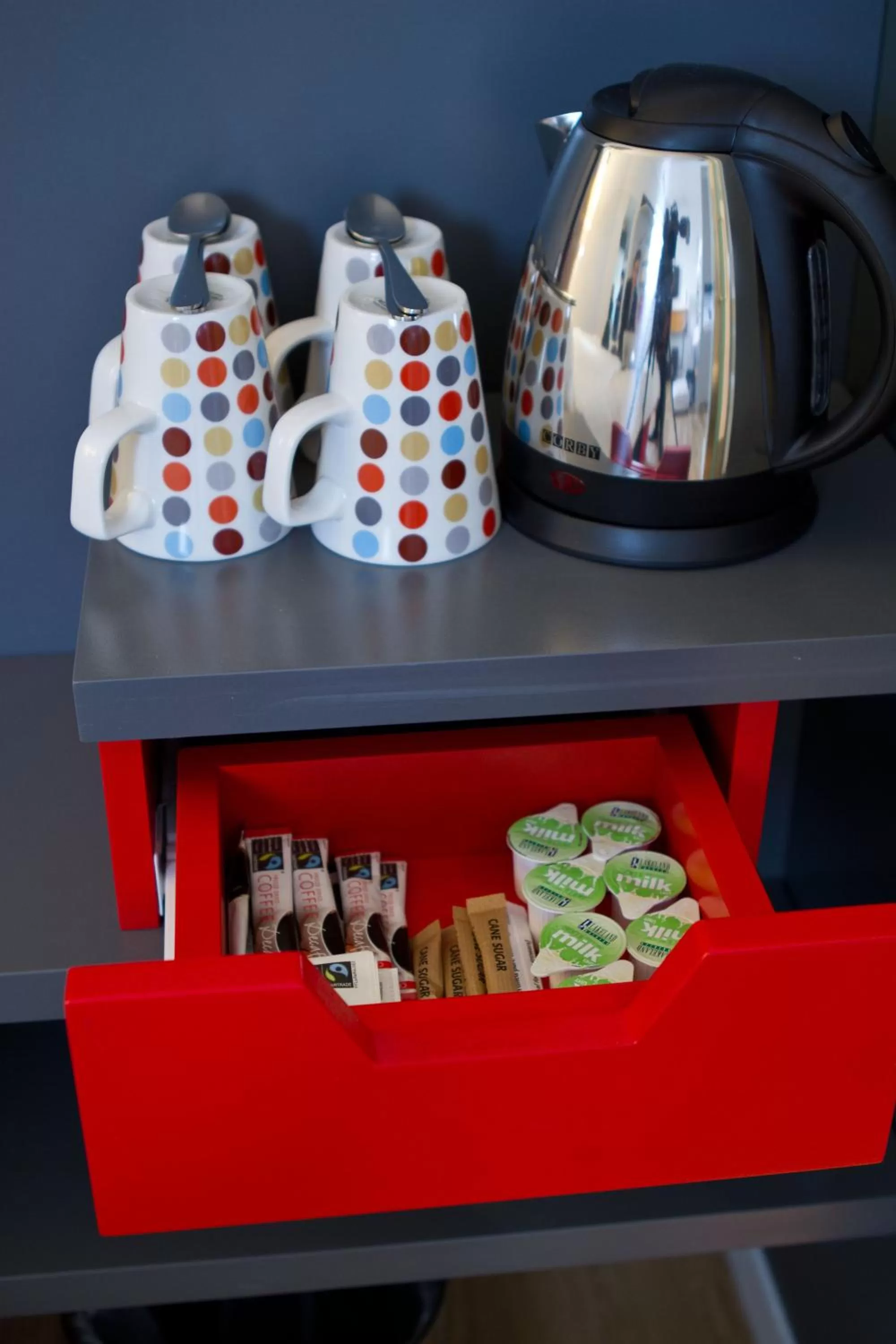 Coffee/tea facilities in Sleeperz Hotel Newcastle