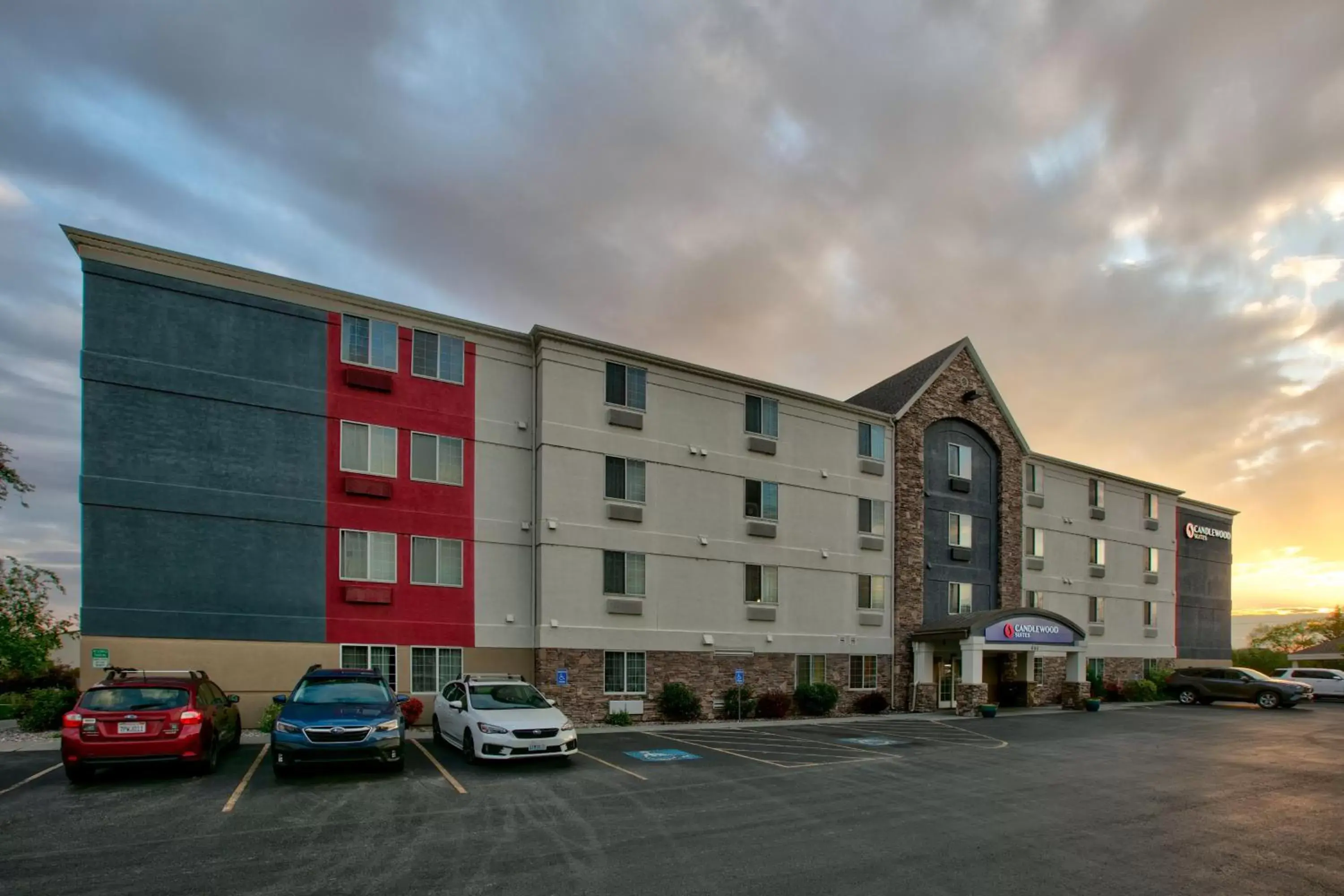 Property Building in Candlewood Suites Idaho Falls, an IHG Hotel